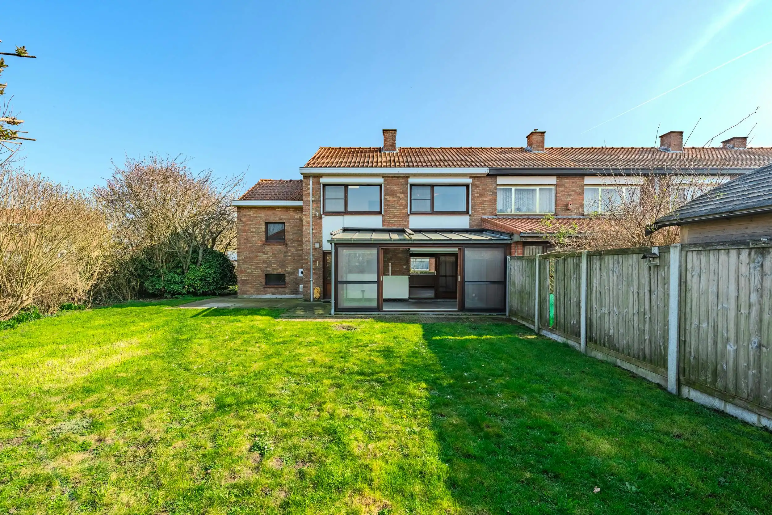 Halfopen woning met 4 slpks en zonnige tuin te Mariakerke foto 5