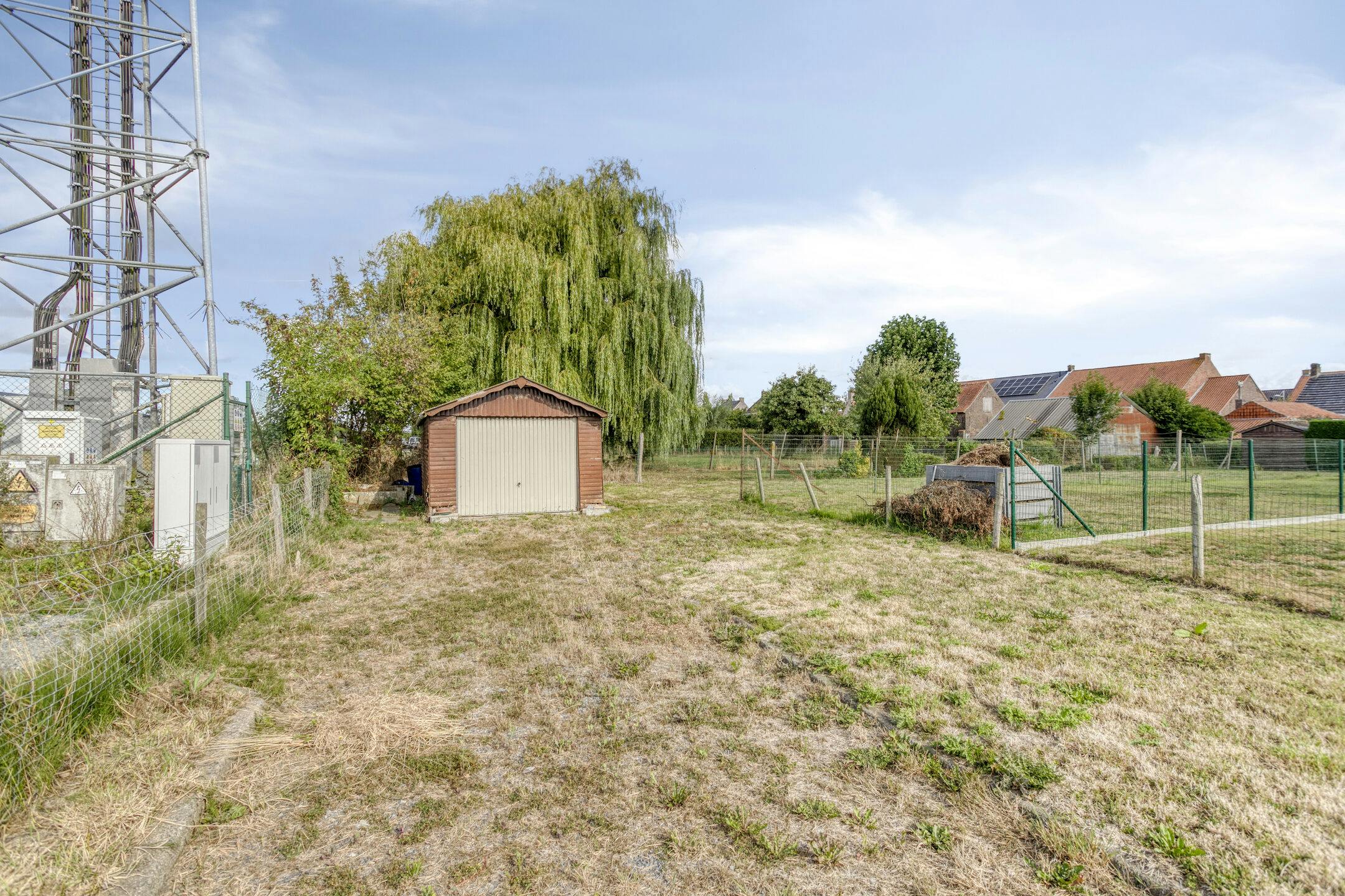 Karaktervol huis met zonnige tuin, 3 slaapkamers én garage met uitweg foto 21