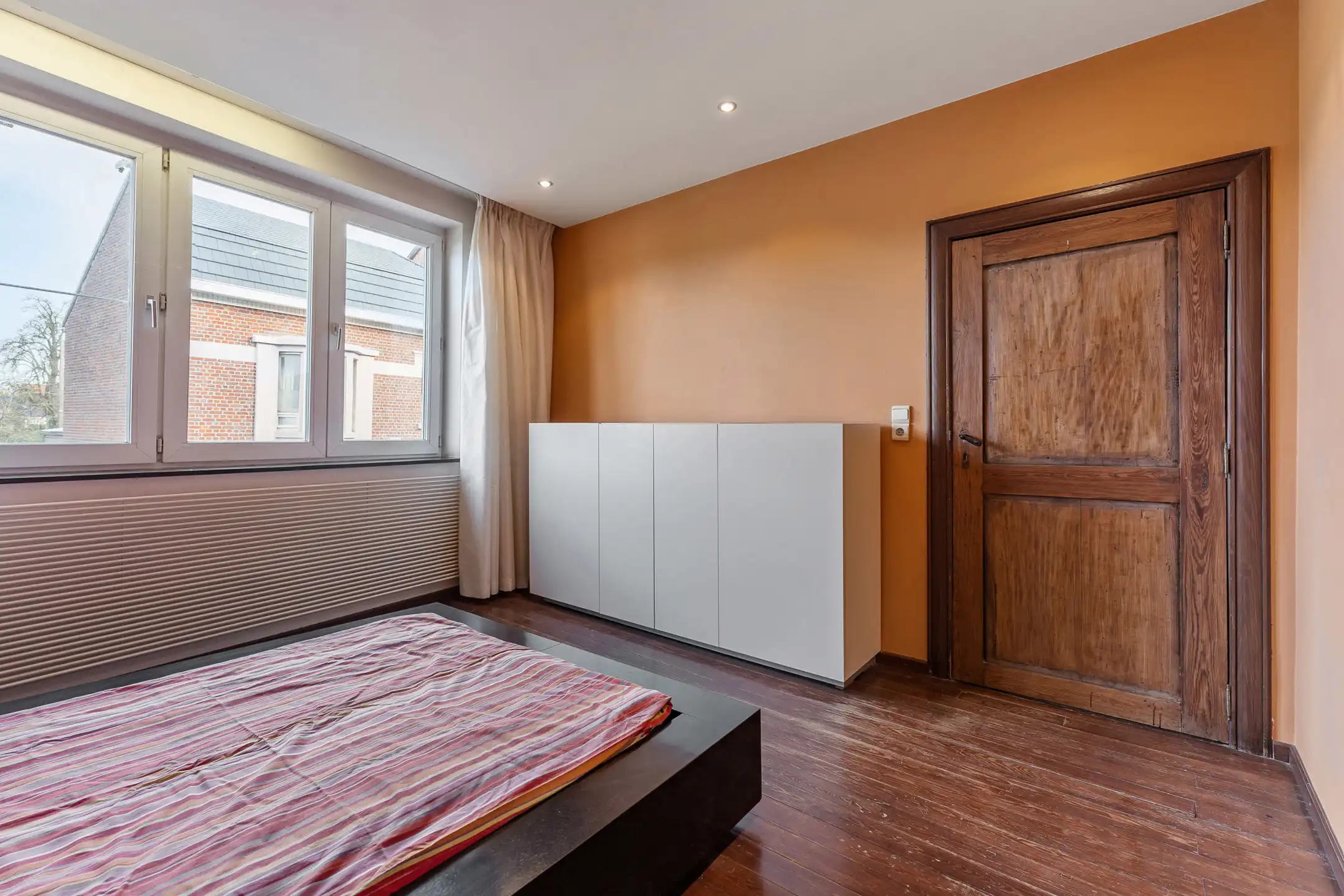 Woning met paardenweide en -piste/bouwgrond op 22a10ca  foto 19