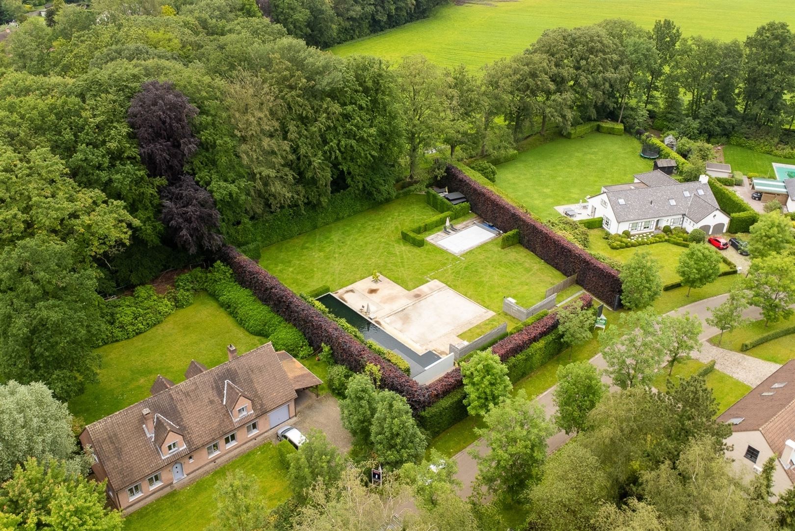 Unieke aangelegde bouwgrond - rustig gelegen foto 12