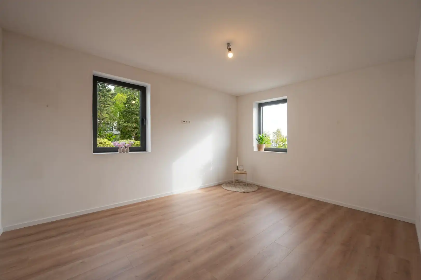 Wonen in alle rust, unieke koopkans midden het centrum in Sijsele (Damme). foto 10