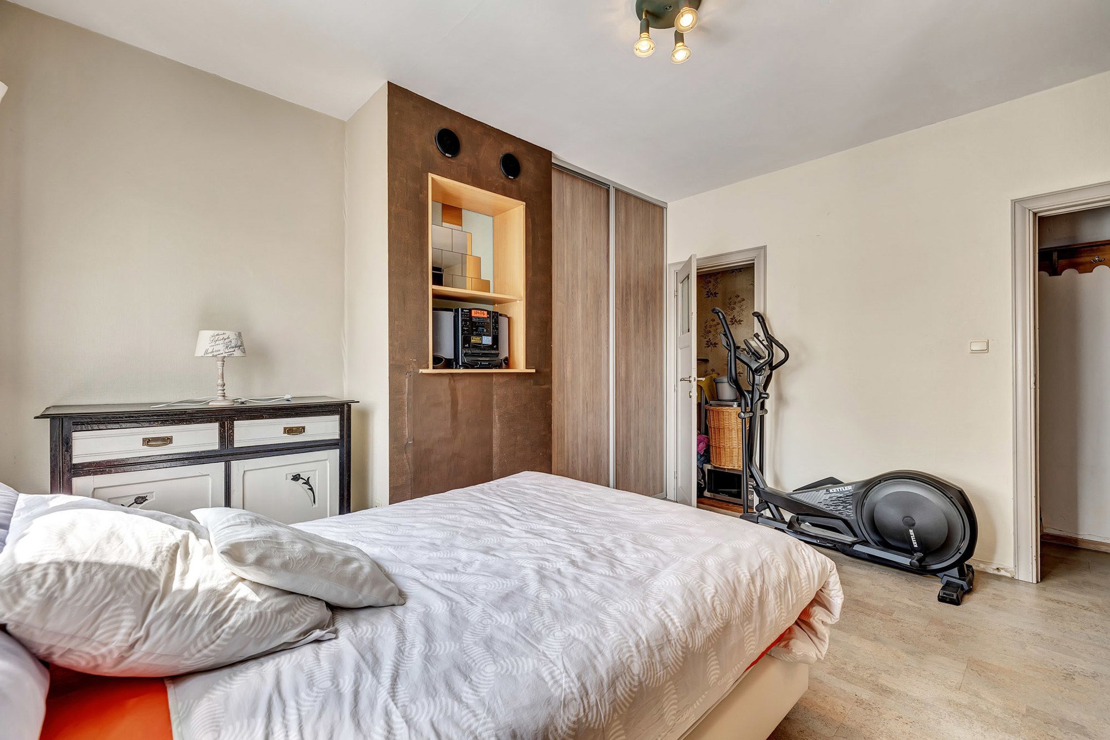 Instapklare woning op strategische locatie foto 16