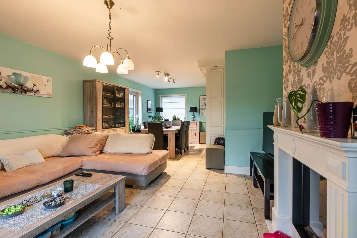 Instapklare halfopen bebouwing in gezellige verkaveling te Eeklo foto 4