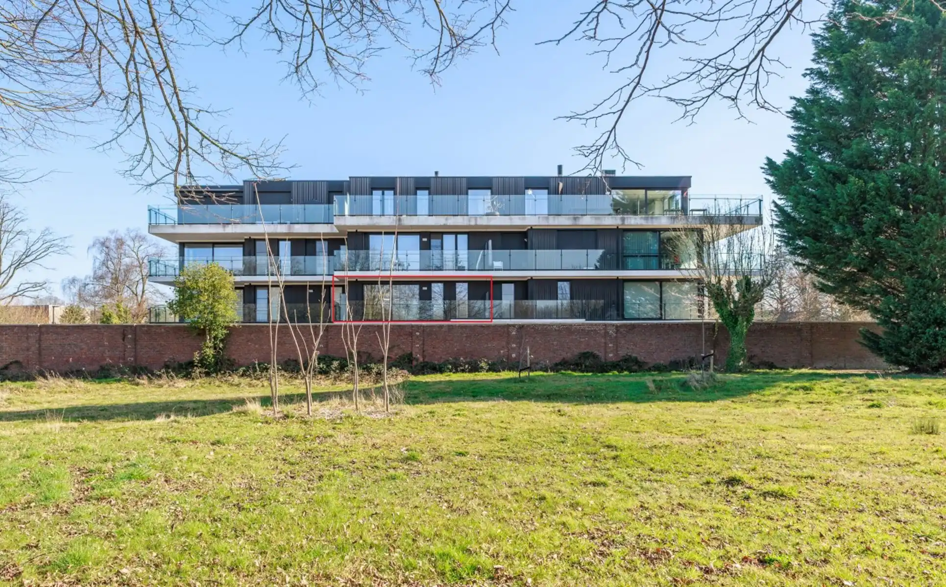 Exclusief appartement met 2 terrassen en autostaanplaats  foto 2