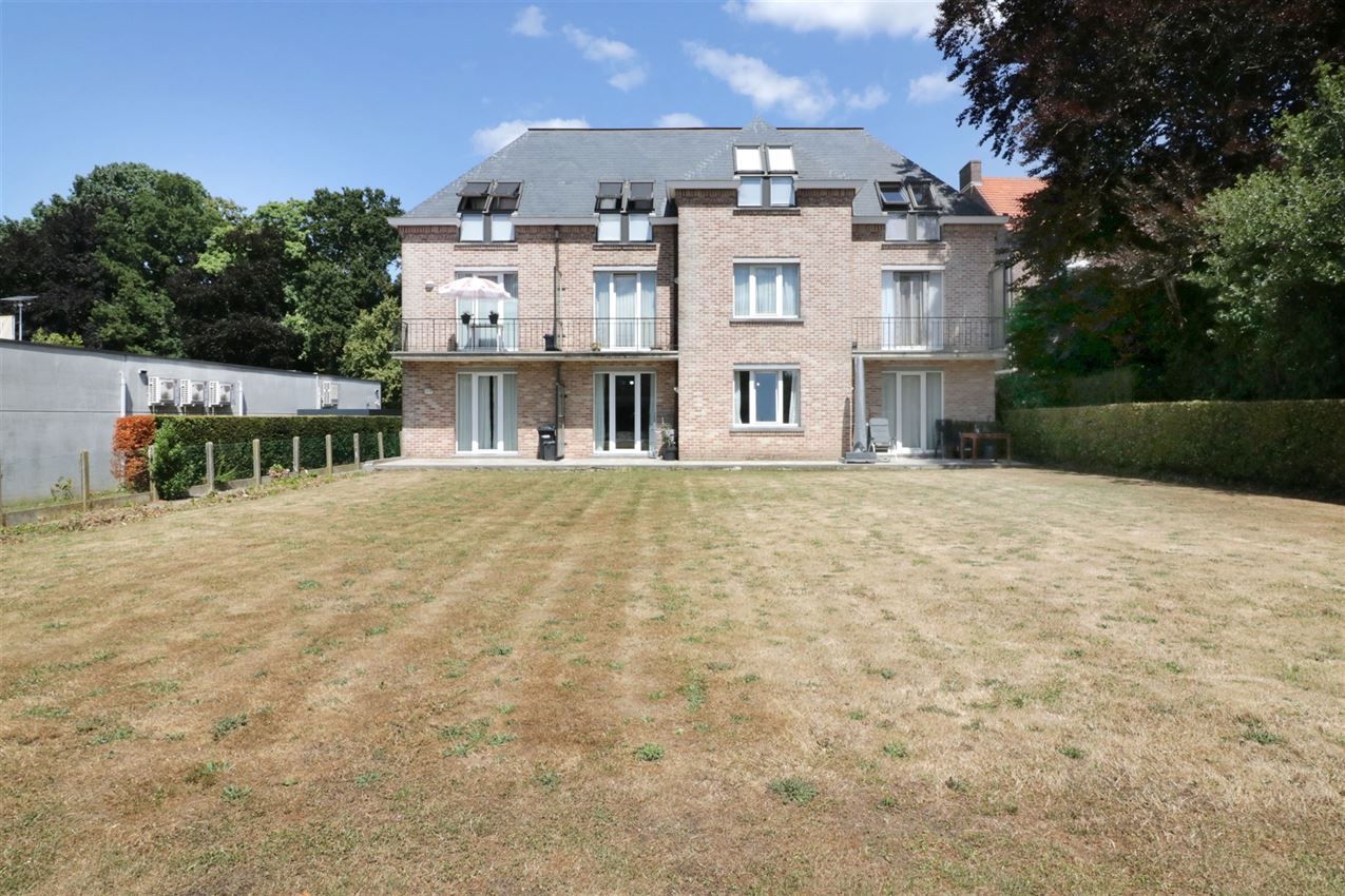 Appartement, 2 slpk, autostaanplaats in carport foto 23