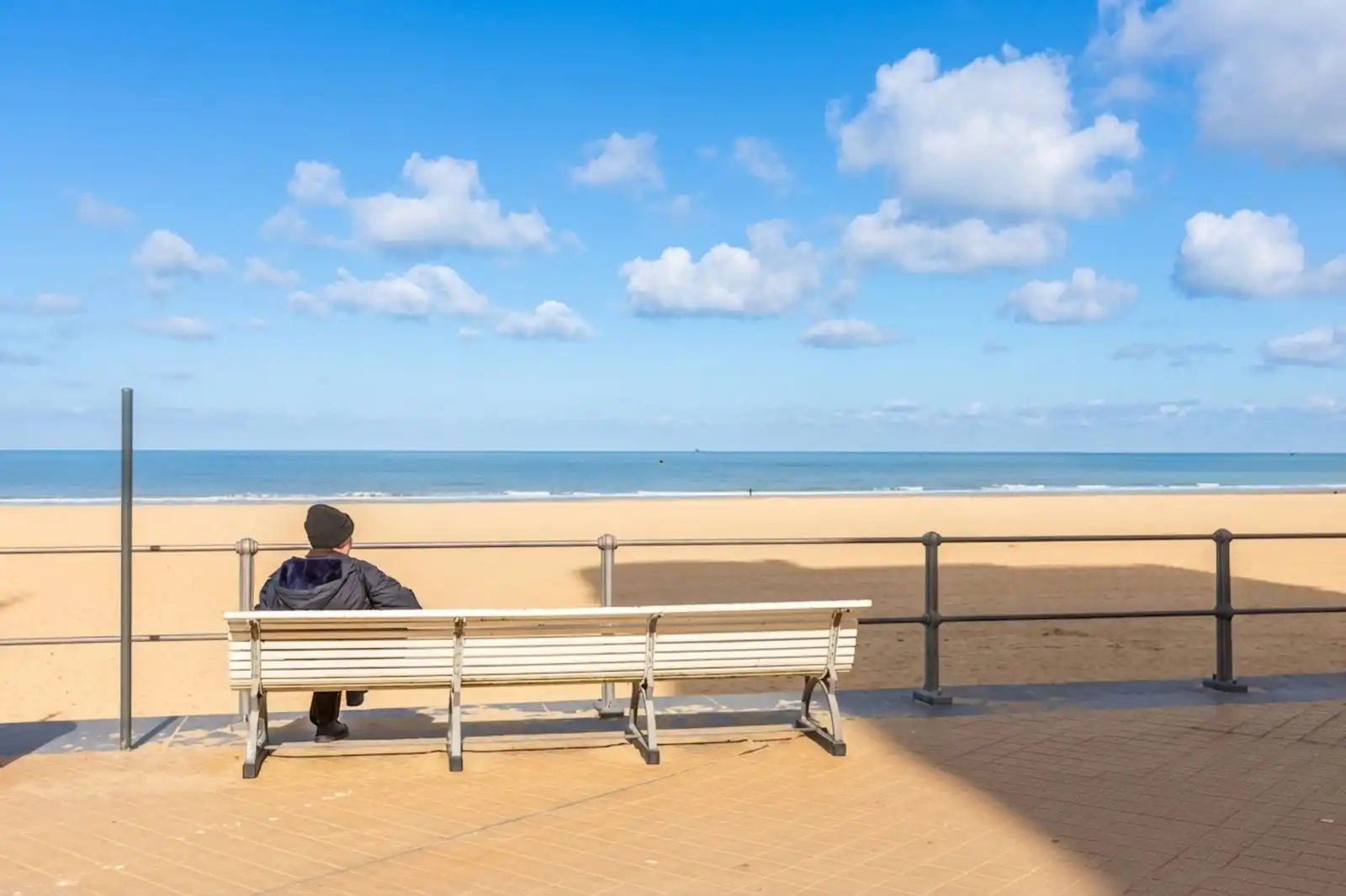 Charmante en verzorgde studio met lateraal zeezicht foto 9