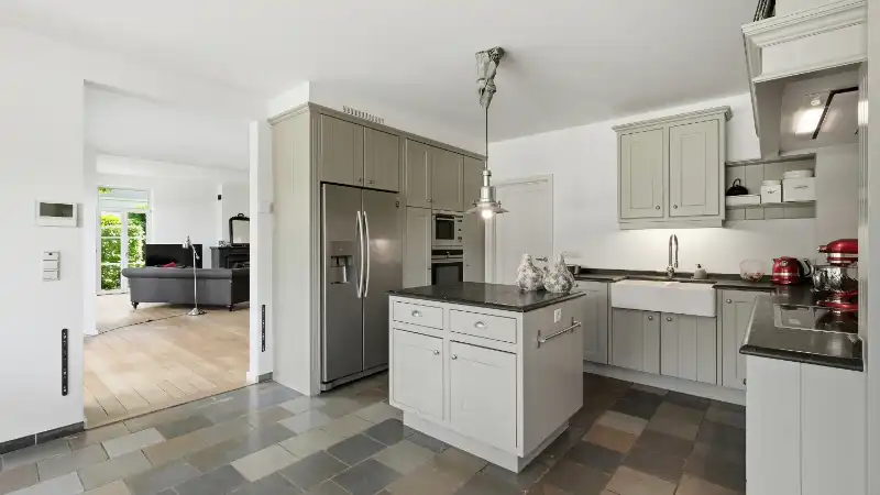Stijlvolle villa van 380m² op 18 are met openluchtzwembad foto 7