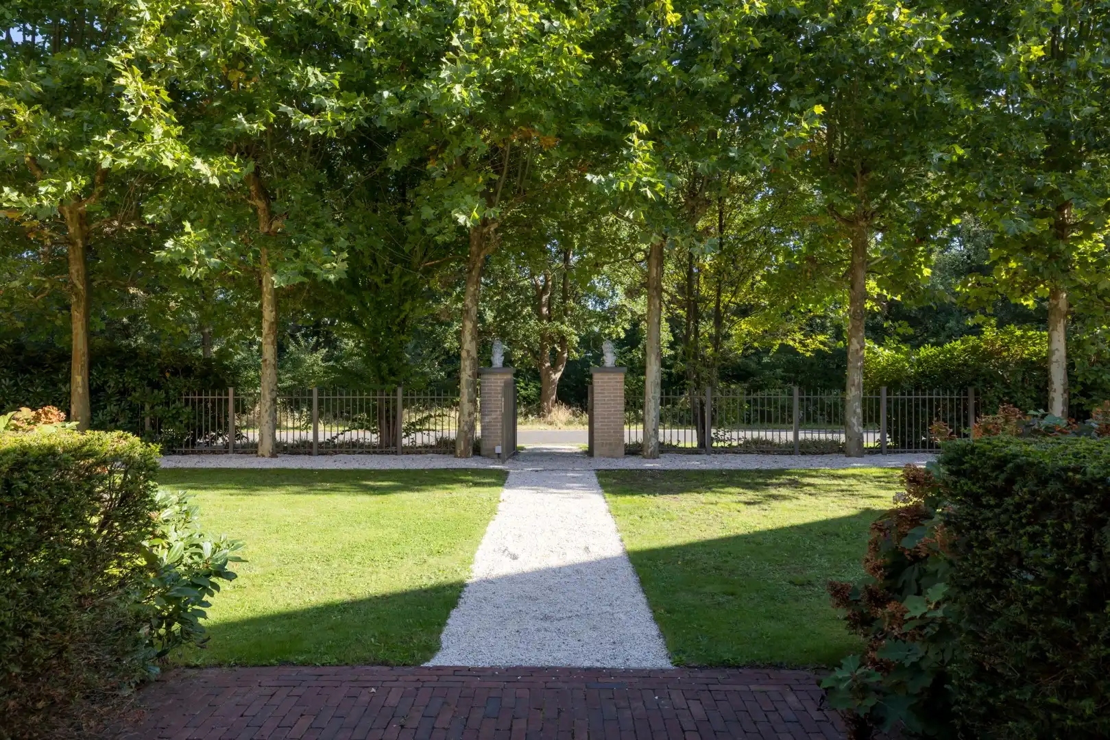 Exclusieve villa waar ruimte, rust, privacy en ontspanning uitzonderlijk gecombineerd worden foto 44