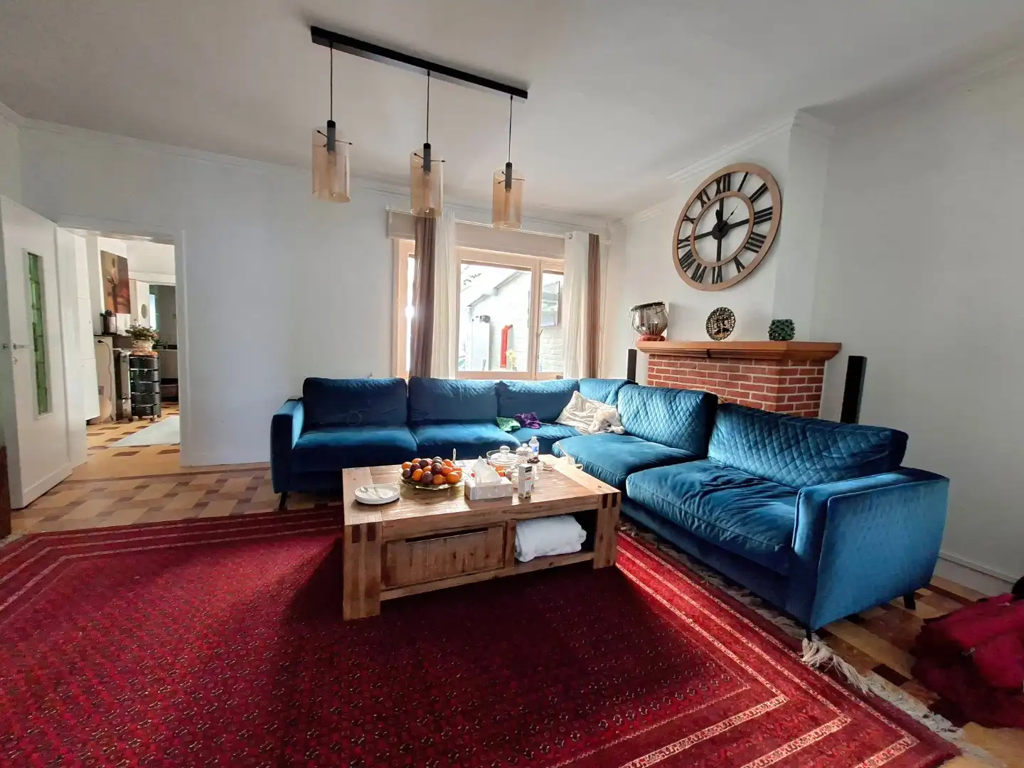 Ruime woning met garage foto 4