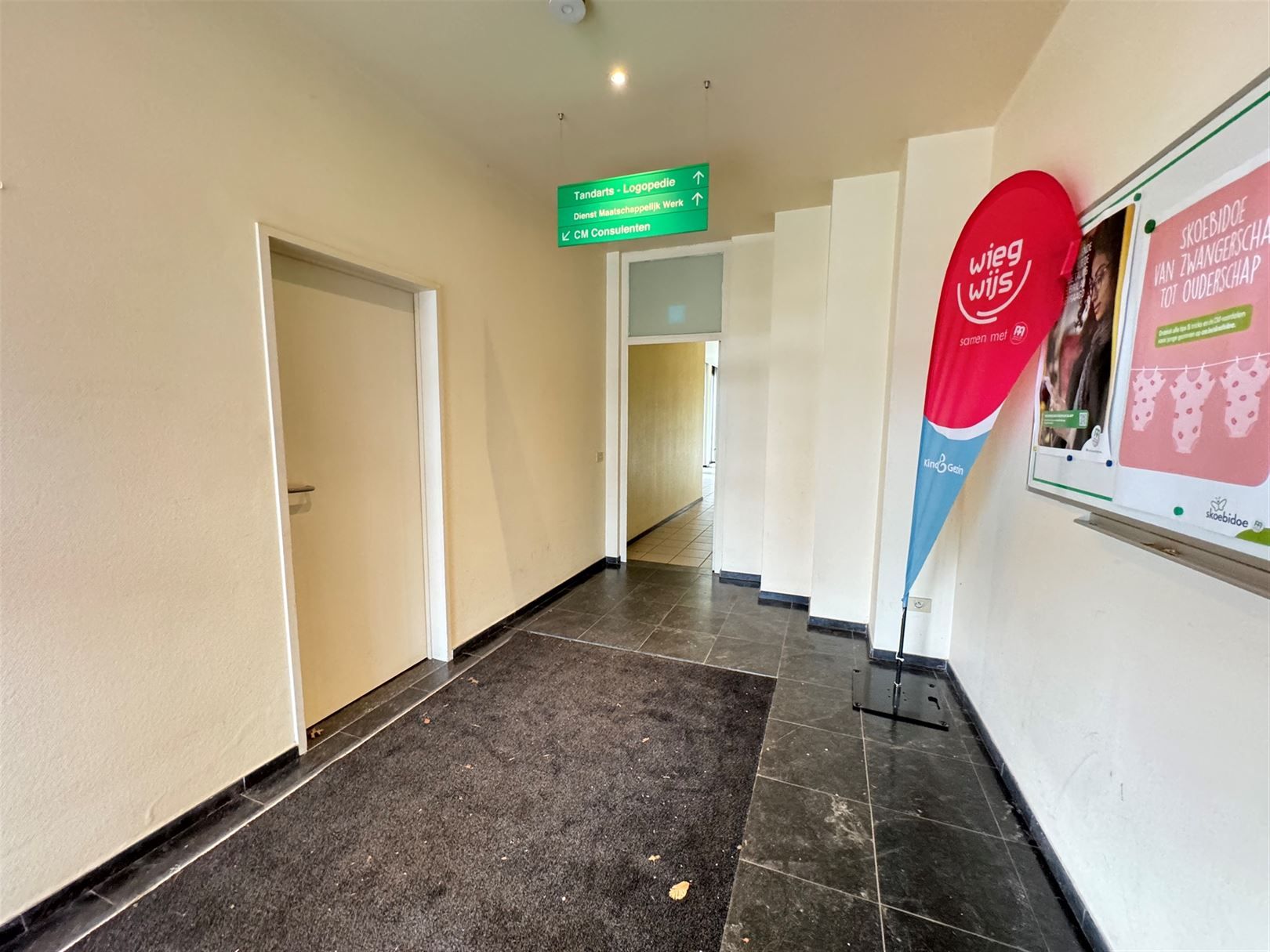 Kantoorruimte foto 2
