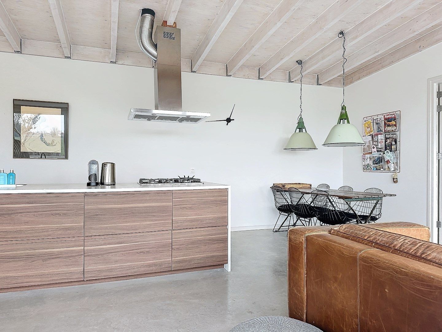 Exclusief dijkhuis met eigen guesthouse foto 18
