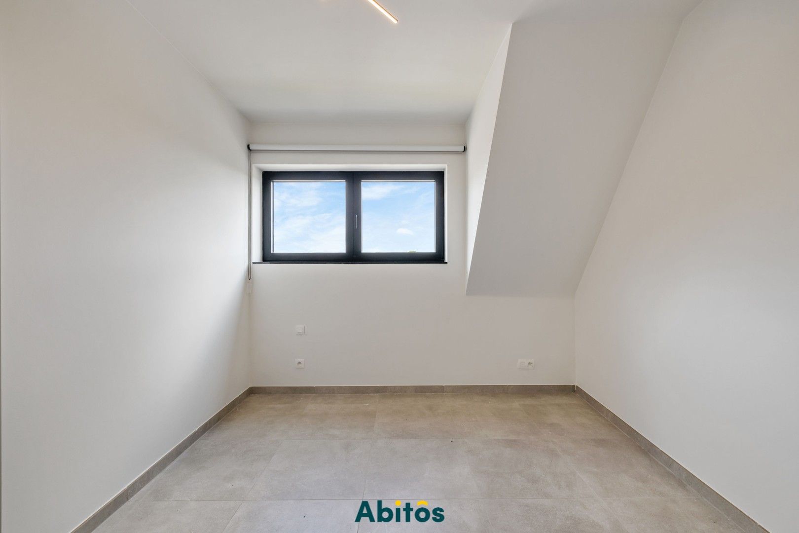 Nieuwbouw dakappartement met twee slaapkamers en garage foto 16
