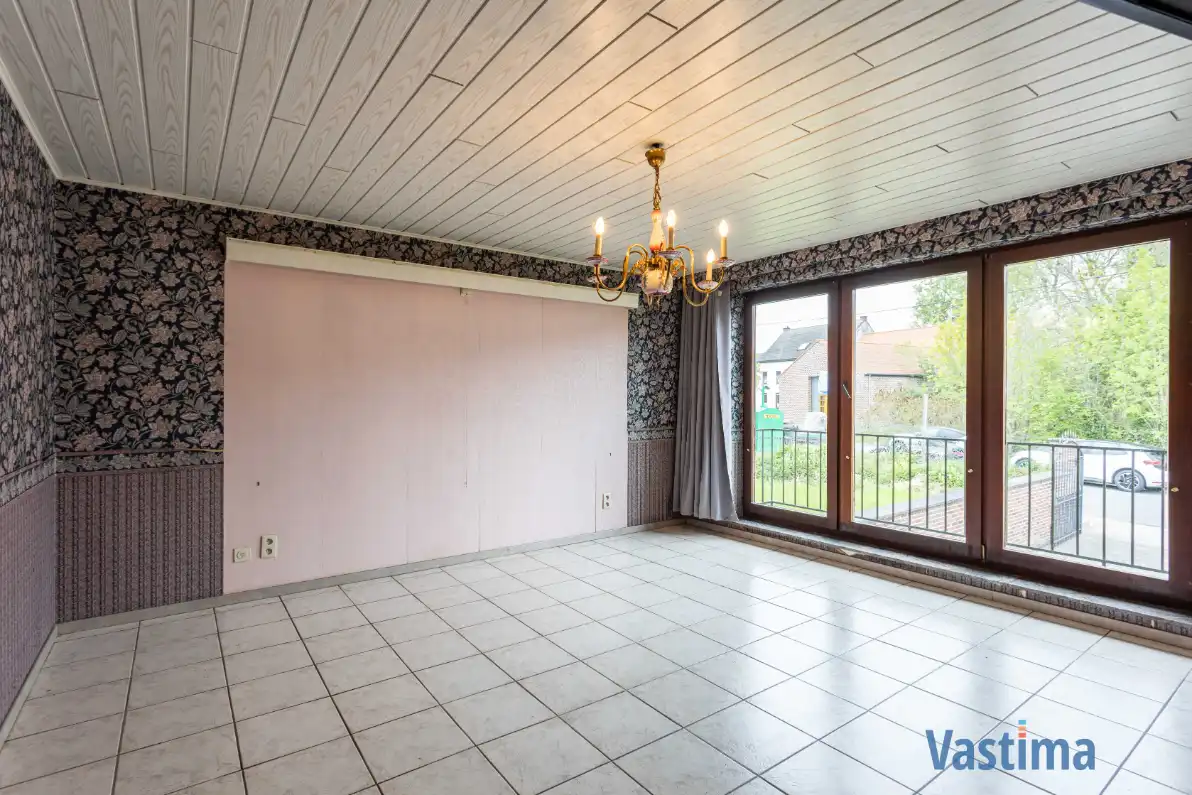 Ruime halfopen bungalow met grote kelder, 3 slaapkamers en zonnige tuin foto 20