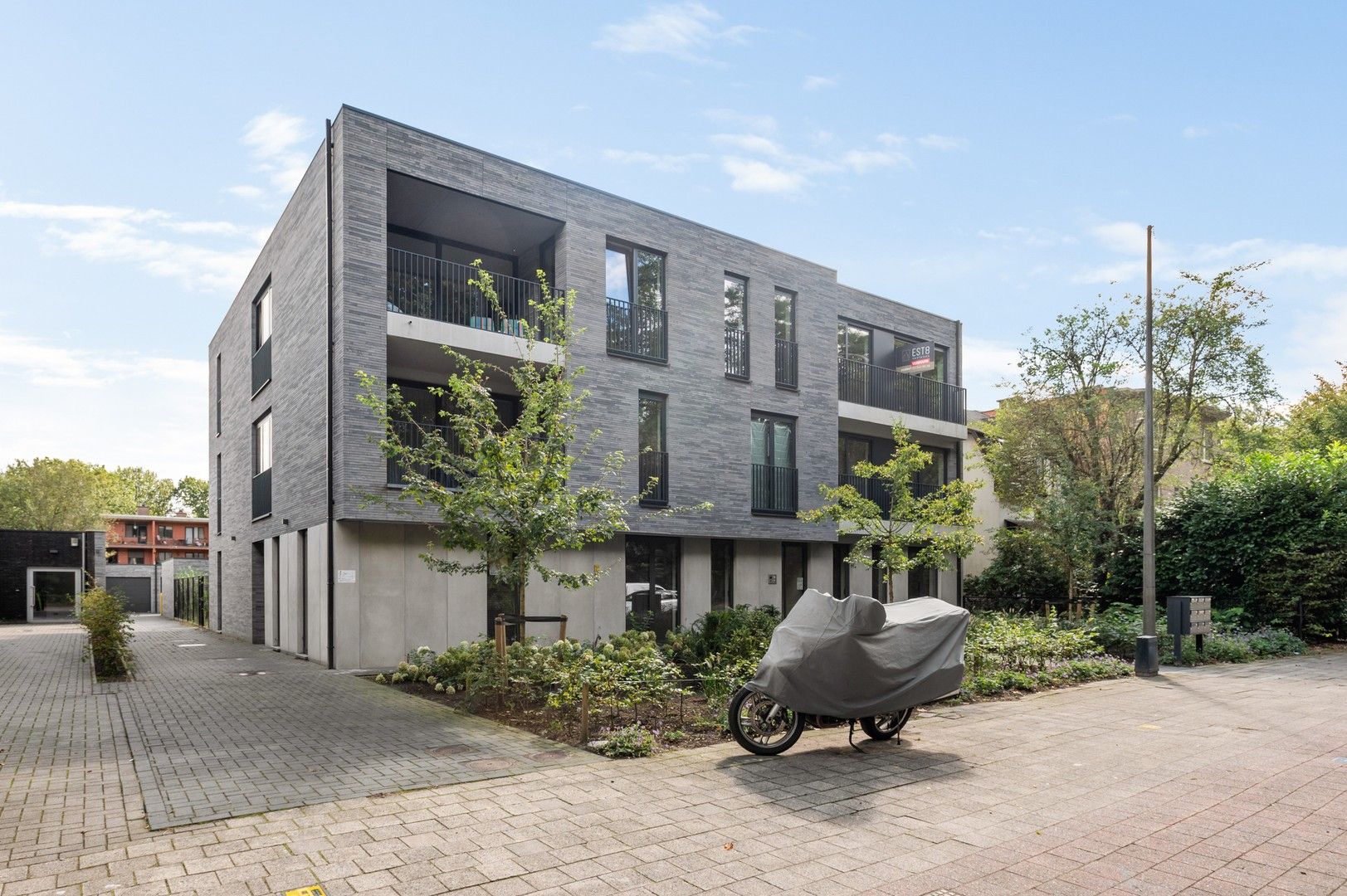 Goed gelegen nieuwbouw garagebox in Maria-Ter-Heide! foto 2