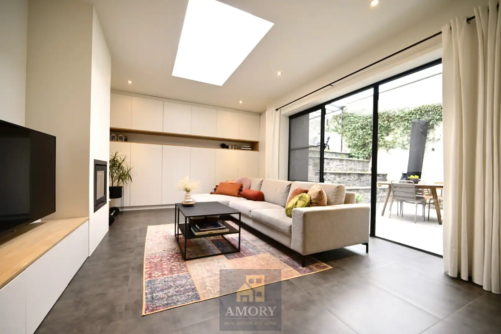 Ruime, gerenoveerde gezinswoning in Gavere foto 10