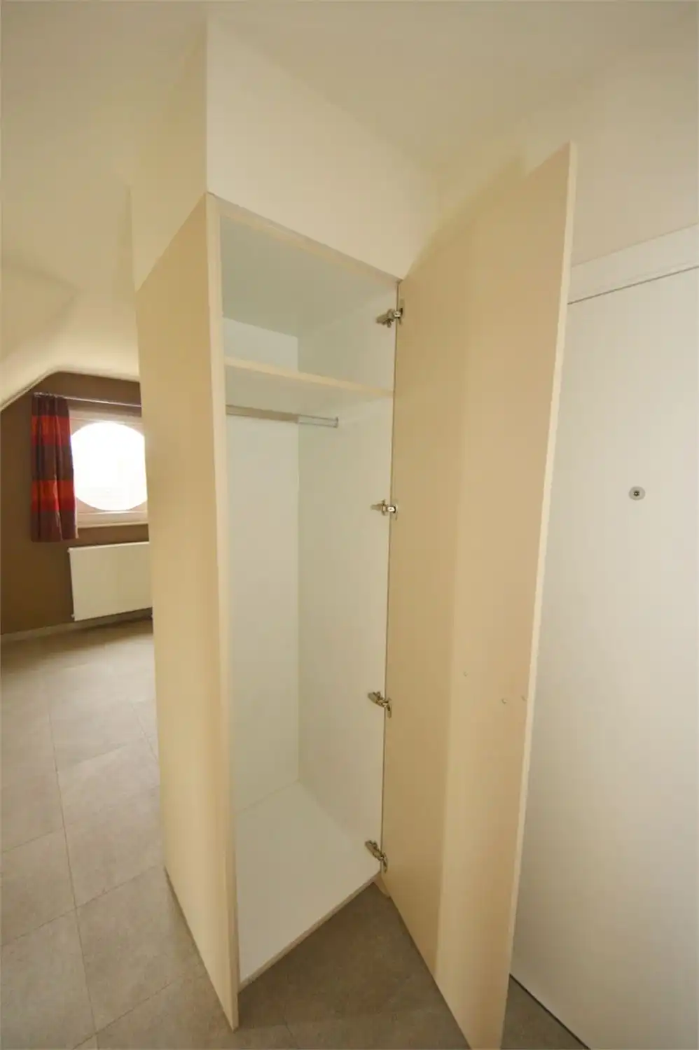 RUIM DUPLEX APP.MET TERRAS + VERPLICHT AAN TE KOPEN ONDERGRONDSE GARAGEBOX foto 23