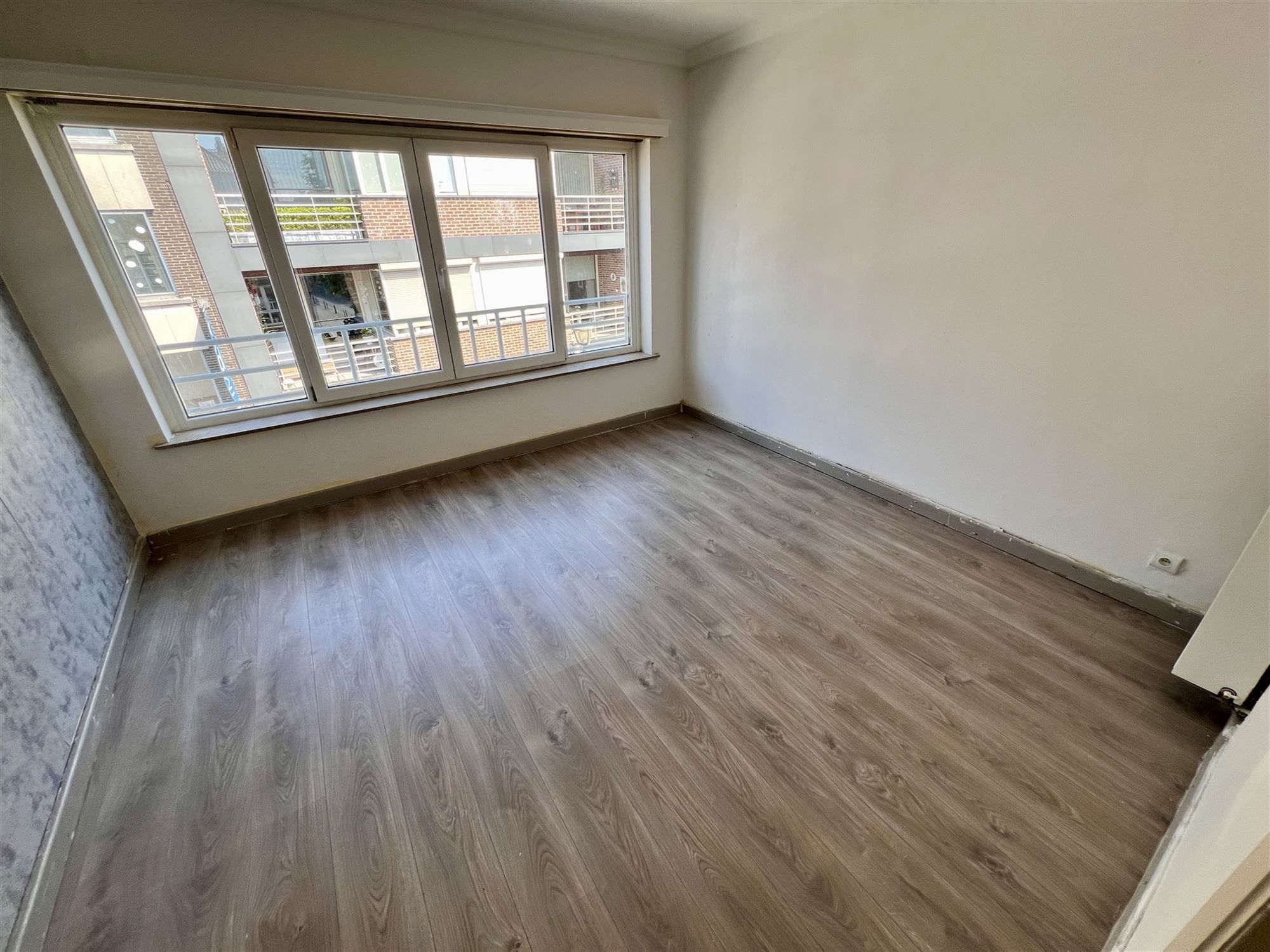 Halve losbouw handelswoning met 4 slaapkamers foto 27