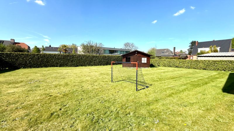 Rustig gelegen bungalow met veel privacy. foto 3