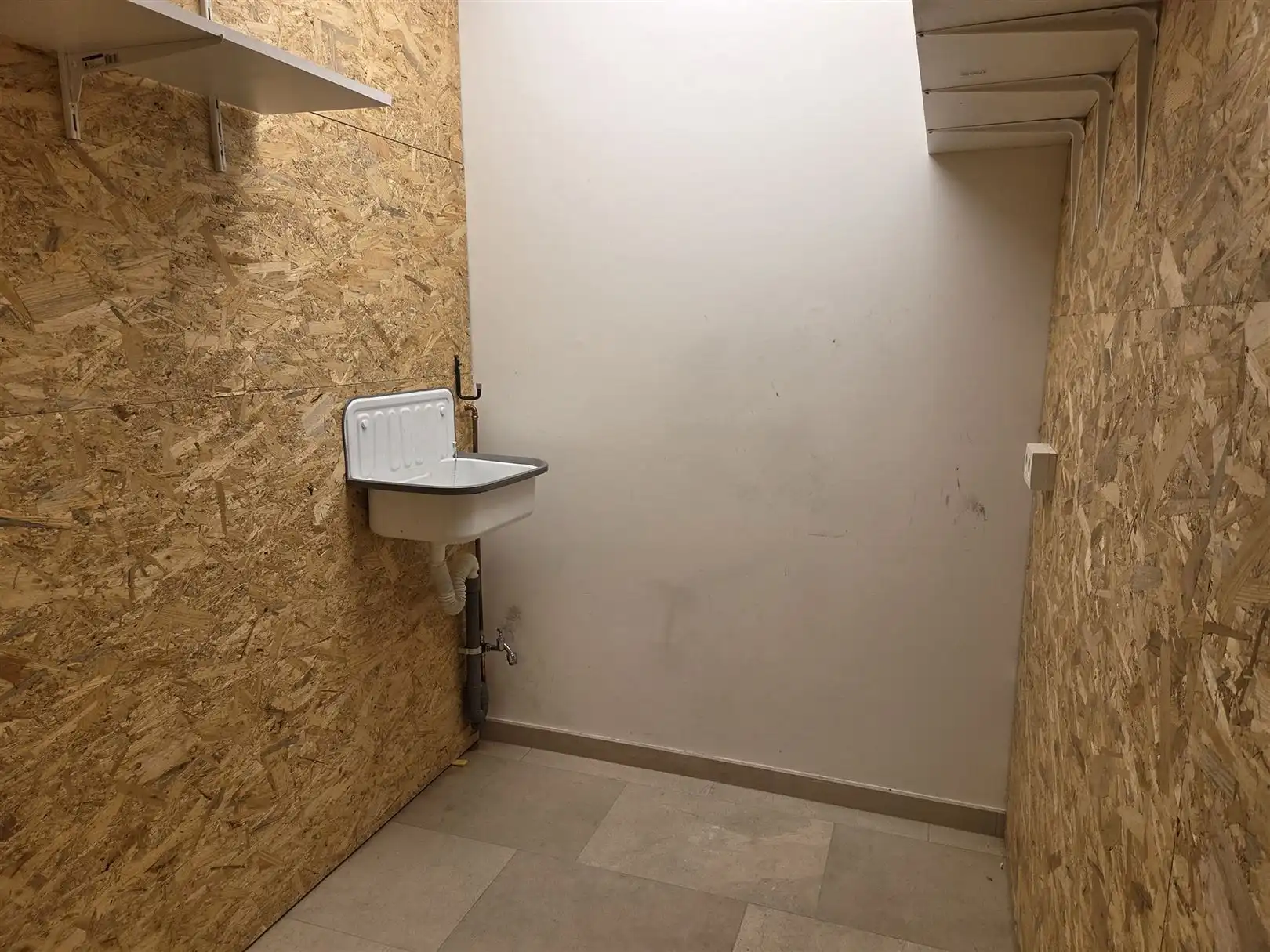 Handelszaak te huur in centrum Oudenaarde foto 7