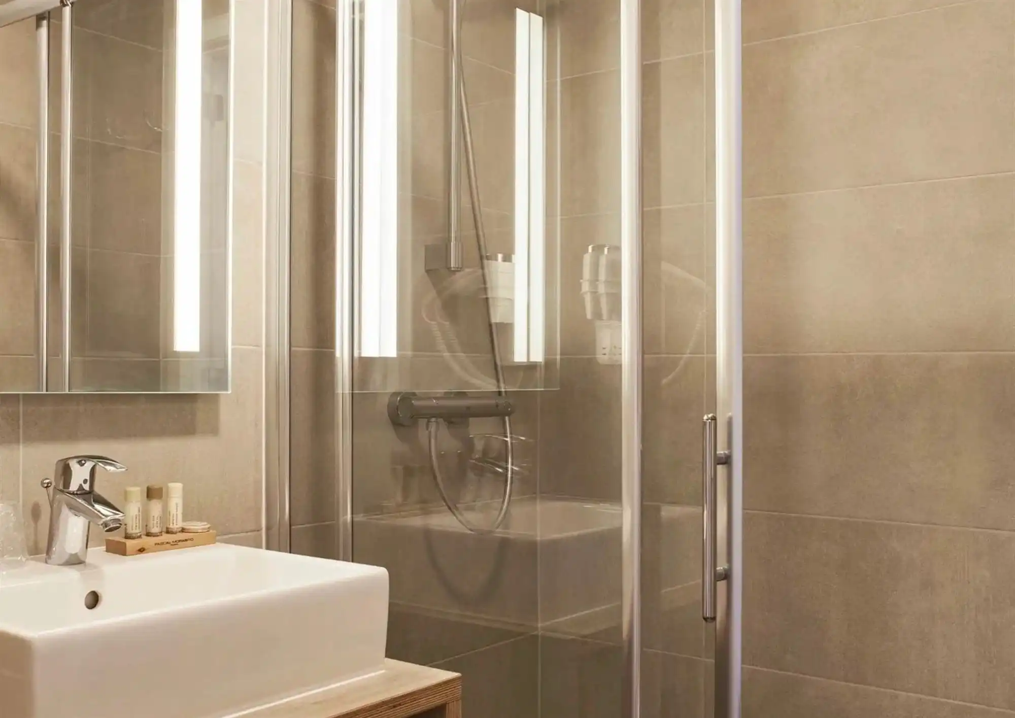 Hotelkamer in Ibis Styles te Nieuwpoort foto 5