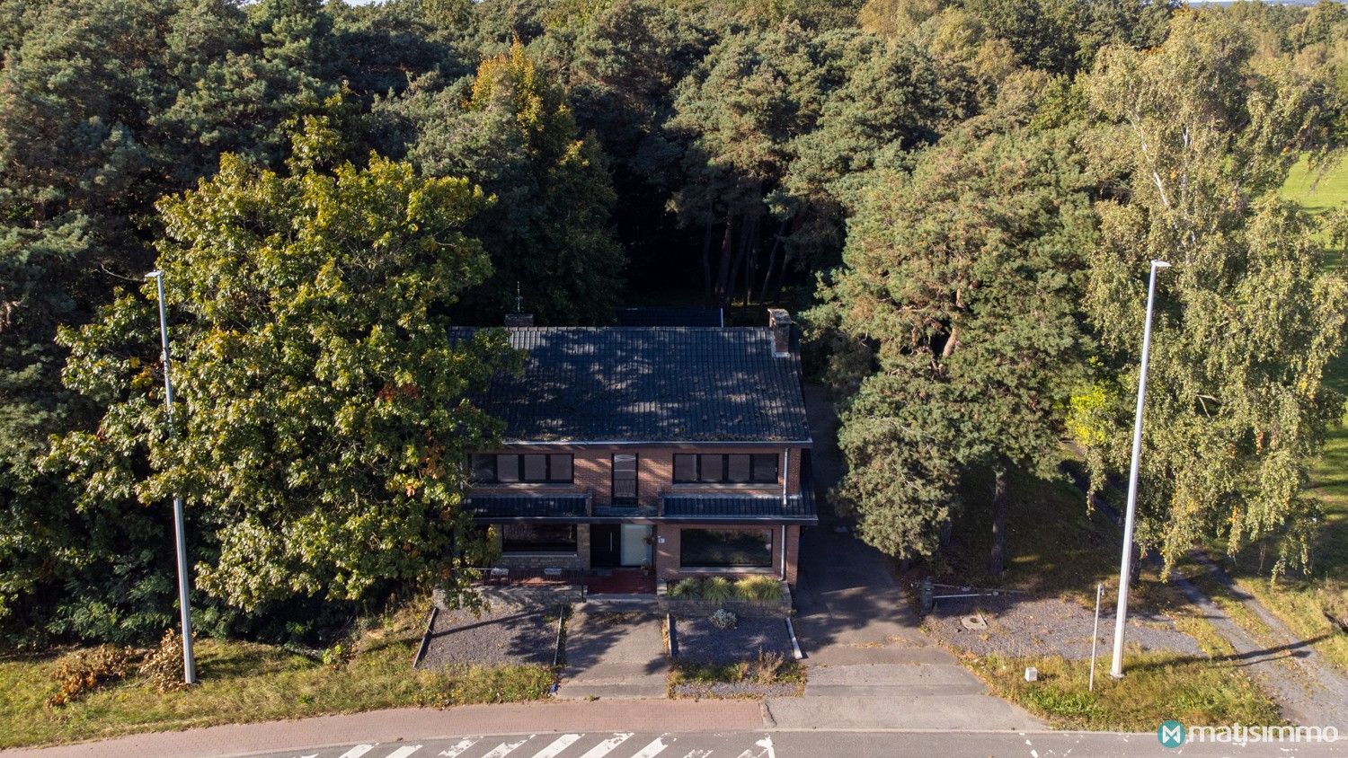 ZEER RUIME GEZINSWONING MET 4 SLAAPKAMERS EN BIJGEBOUW VAN +- 100 M2 OP PERCEEL VAN 1HA 29A 93CA IN DIEPENBEEK foto 48