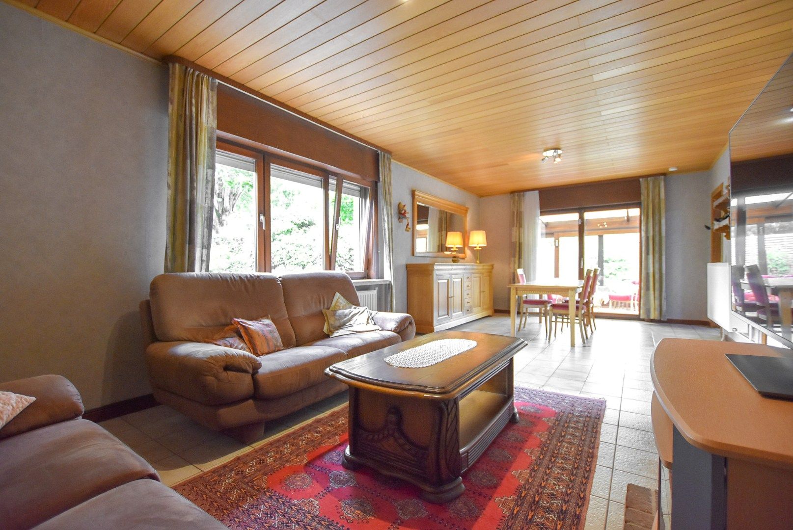 Charmante bungalow met 3 (mog. 4) slaapkamers in een rustige wijk en doodlopende straat van Nieuwpoort op 637m² foto 4