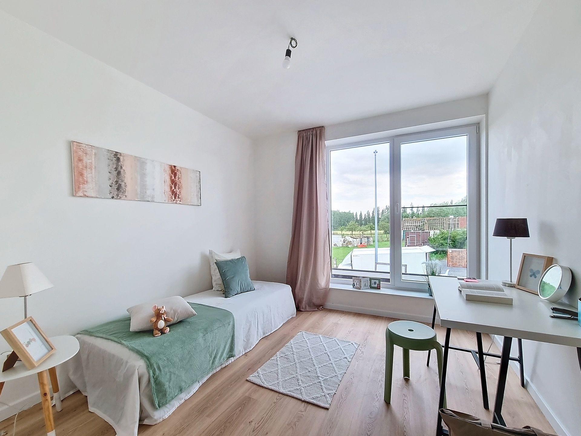 Nieuwbouwwoning met drie slaapkamers foto 23