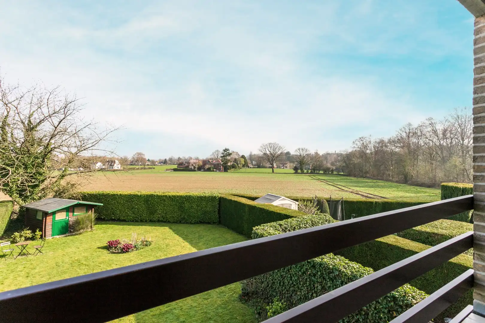 Instapklare gezinswoning met 5 slaapkamers, 2 badkamers en EPC B op topligging in Wezembeek-Oppem foto 16