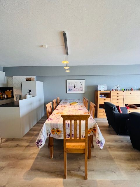 Ruim appartement met 3 slaapkamers en frontaal zeezicht foto 8