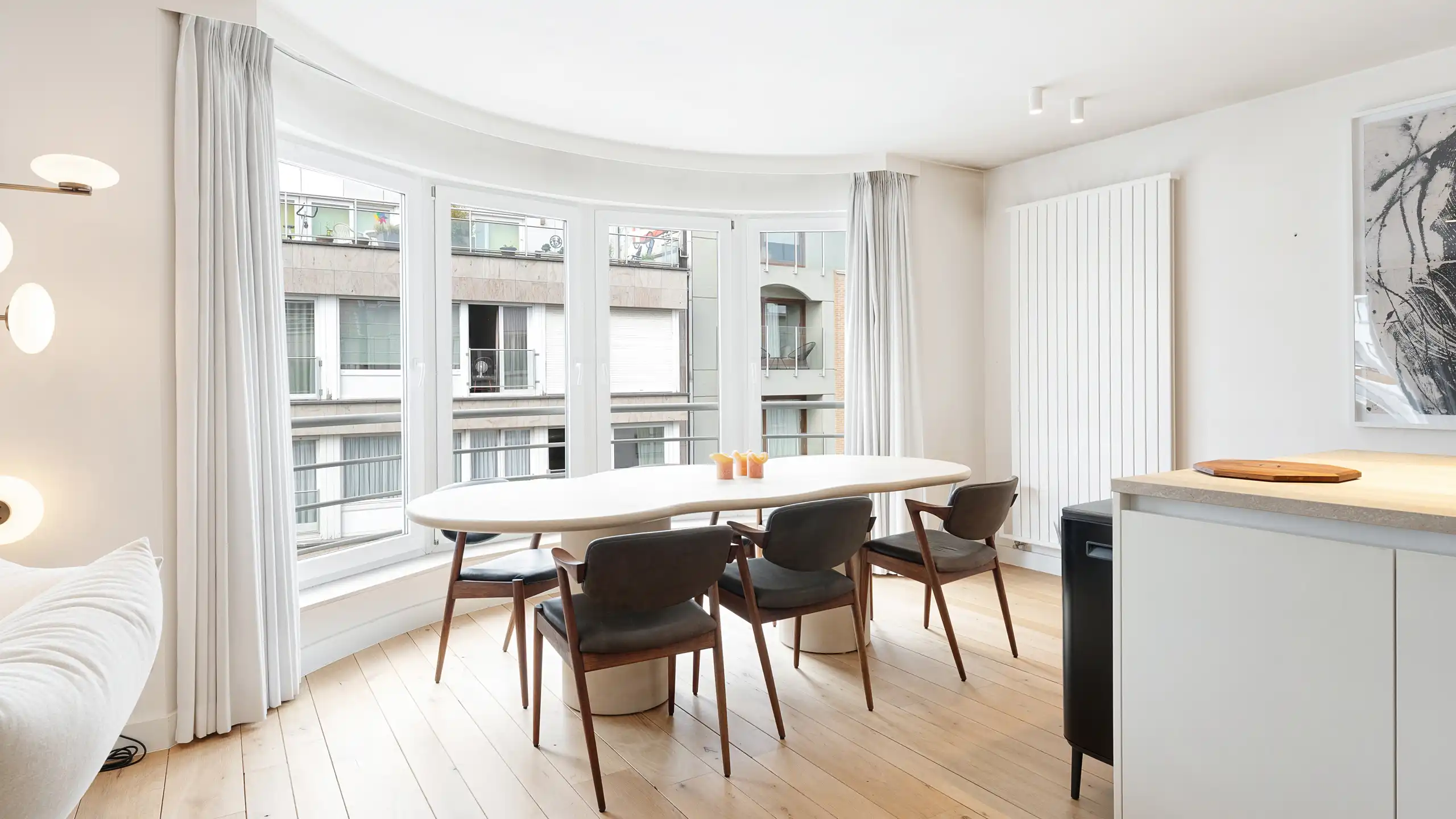 Prachtig vernieuwd appartement (3slpk) nabij het Rubensplein. foto 9