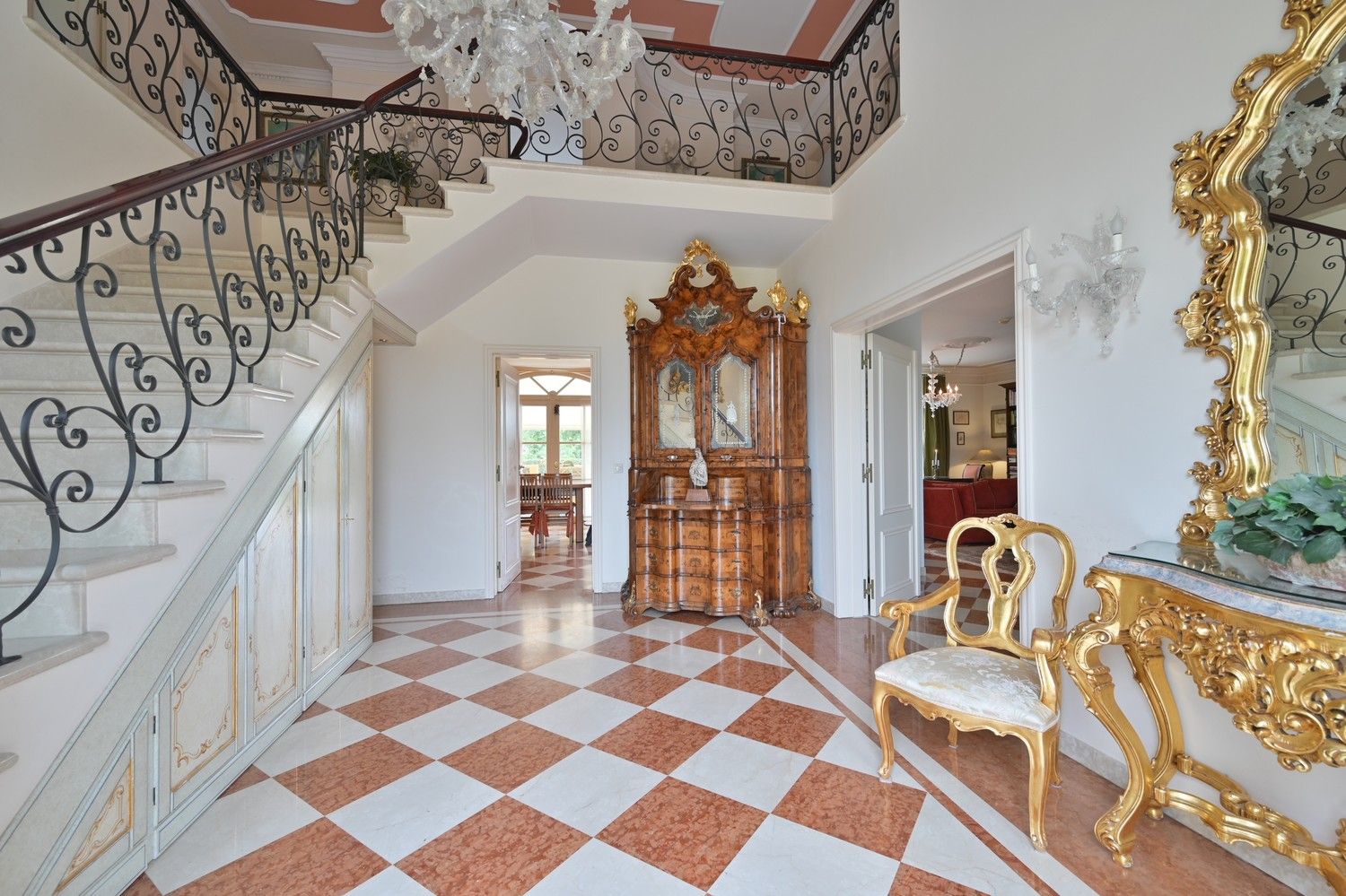 Exclusieve villa in geliefde villawijk Kiewitheide foto 8