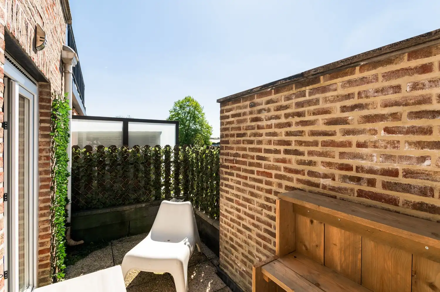 Ruim appartement (94 m²) met twee slaapkamers in het centrum van Broechem! foto 12