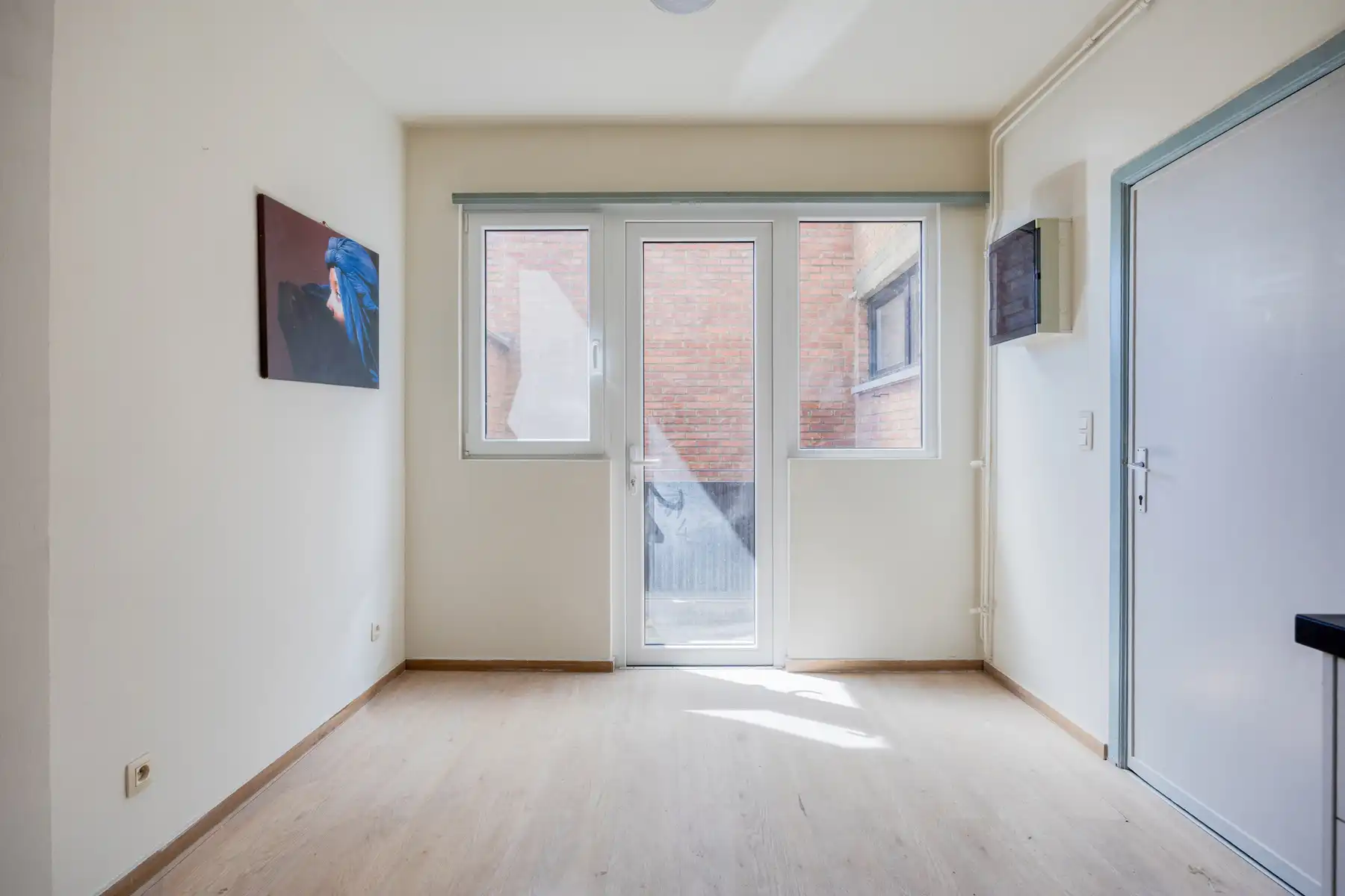 Ruim appartement met 2 slaapkamers, 2 badkamers en terras. foto 6