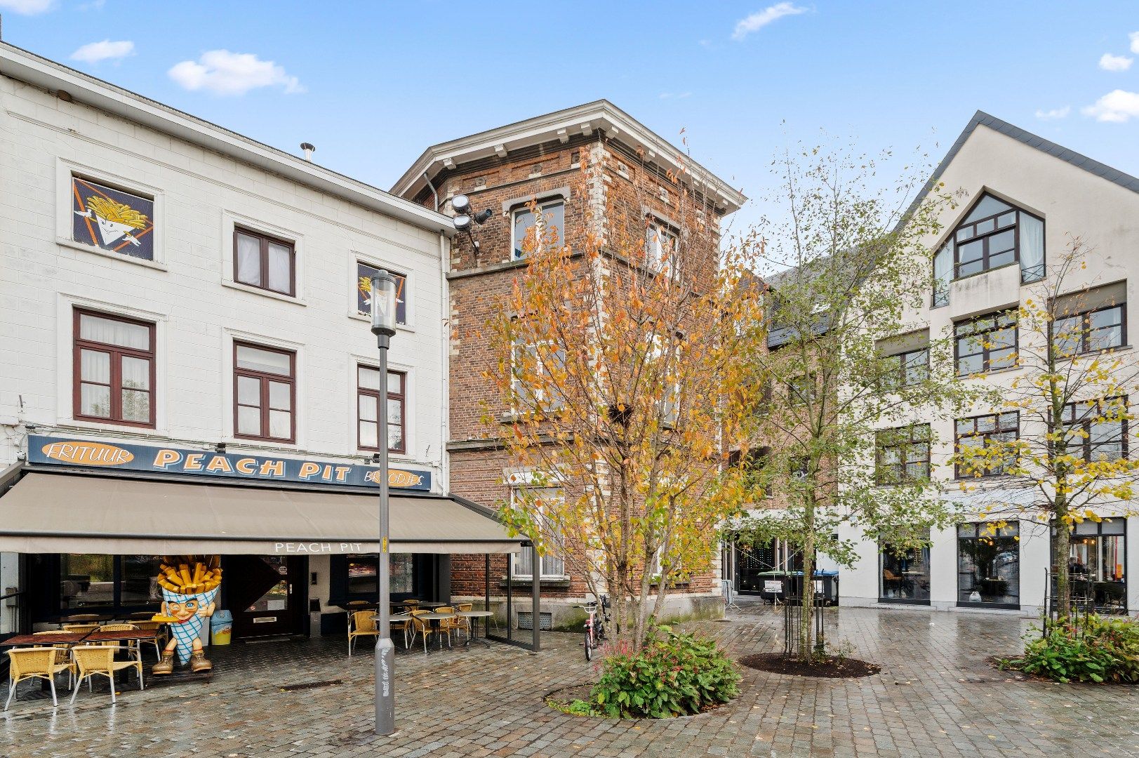 Historisch herenhuis/pastorie met uitzicht op de Grote Markt foto 3