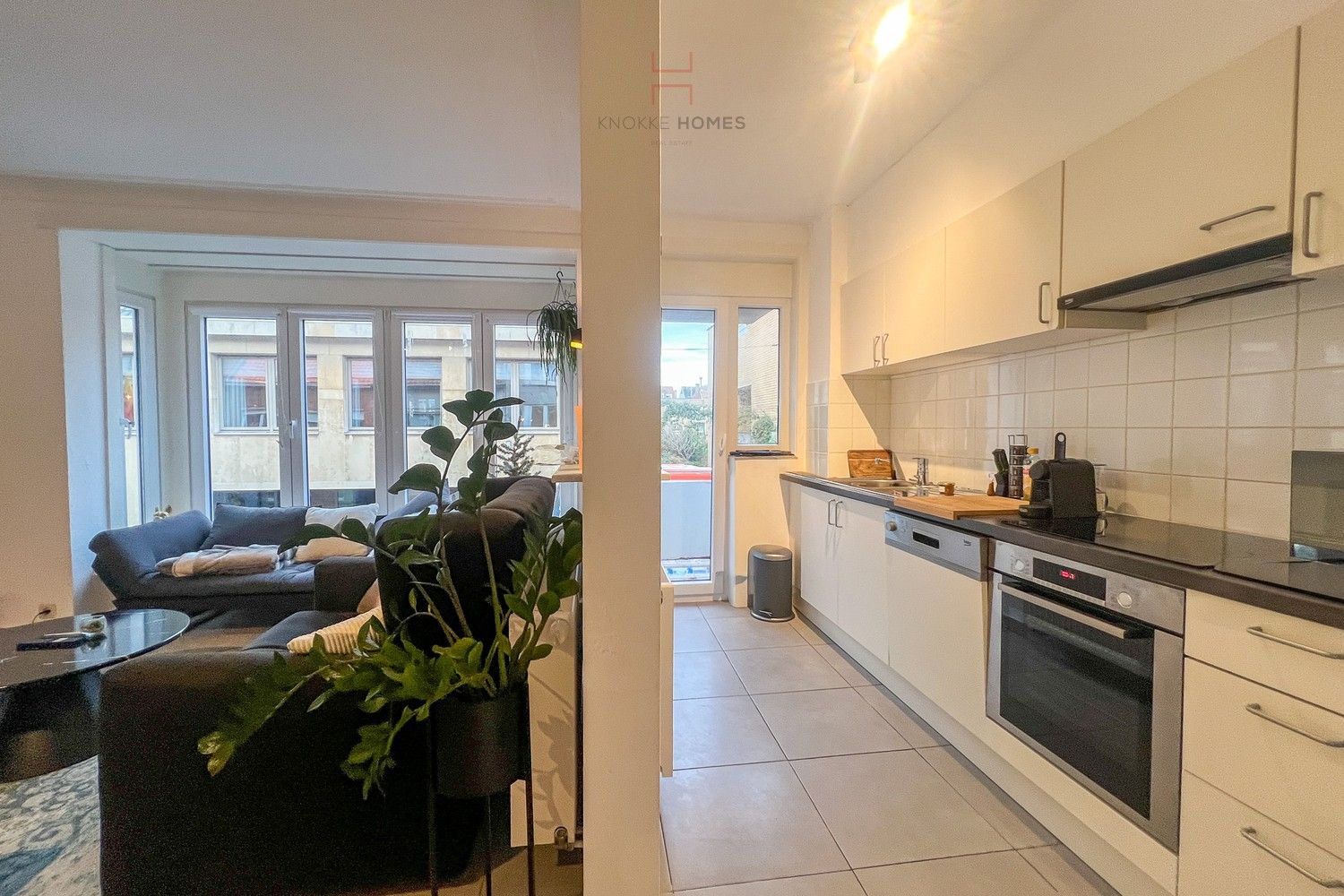 Ruim 2-kamerappartement in het centrum van Heist foto 8