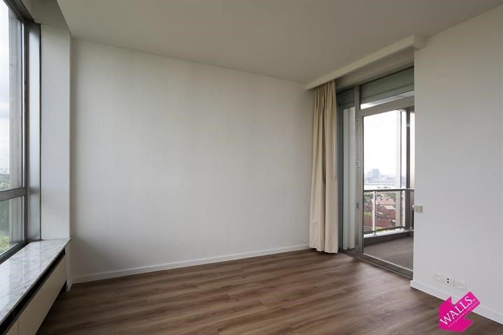 Vernieuwd en instapklaar appartement (130 m²) op de 12de verdieping van Residentie 'Panorama Tower'! foto 12