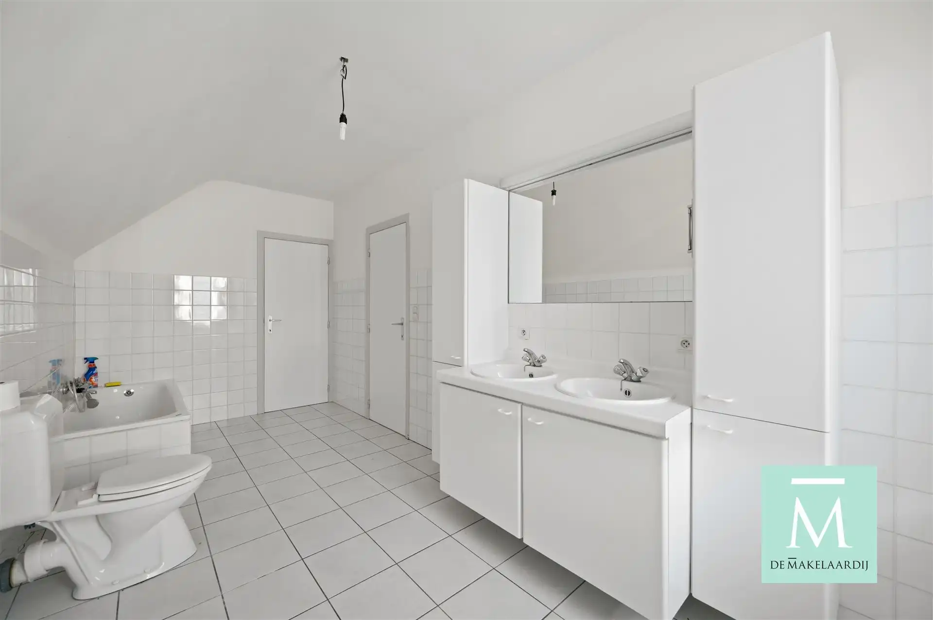 Charmante woning met 3 slaapkamers gelegen in een rustige buurt foto 20