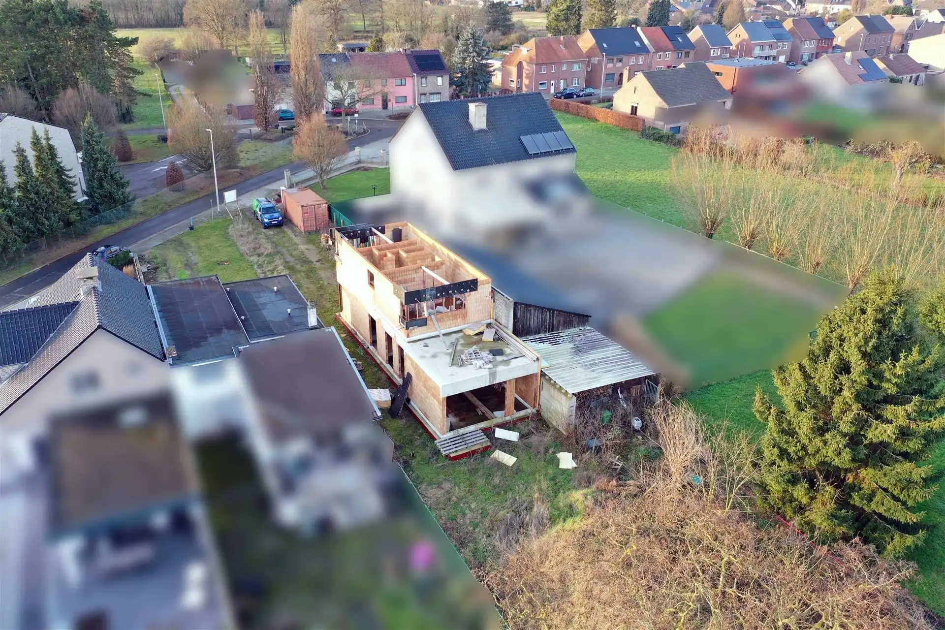 Bouwperceel in opbouw met plannen in een doodlopende straat  foto 3