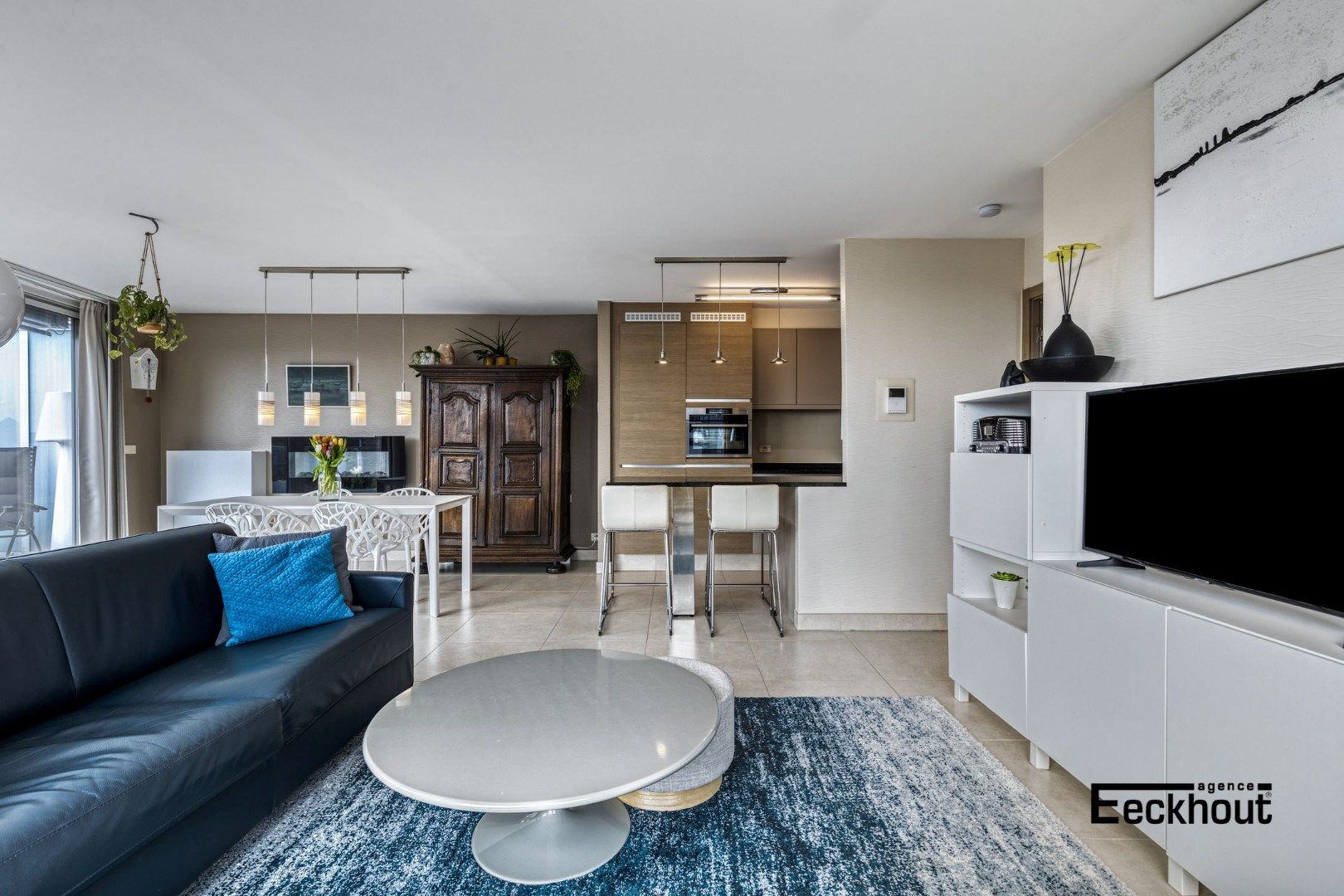 Instapklaar & modern 3 slaapkamer-appartement met zéér ruim zonneterras (45m²) te Bredene-Duinen! foto 4