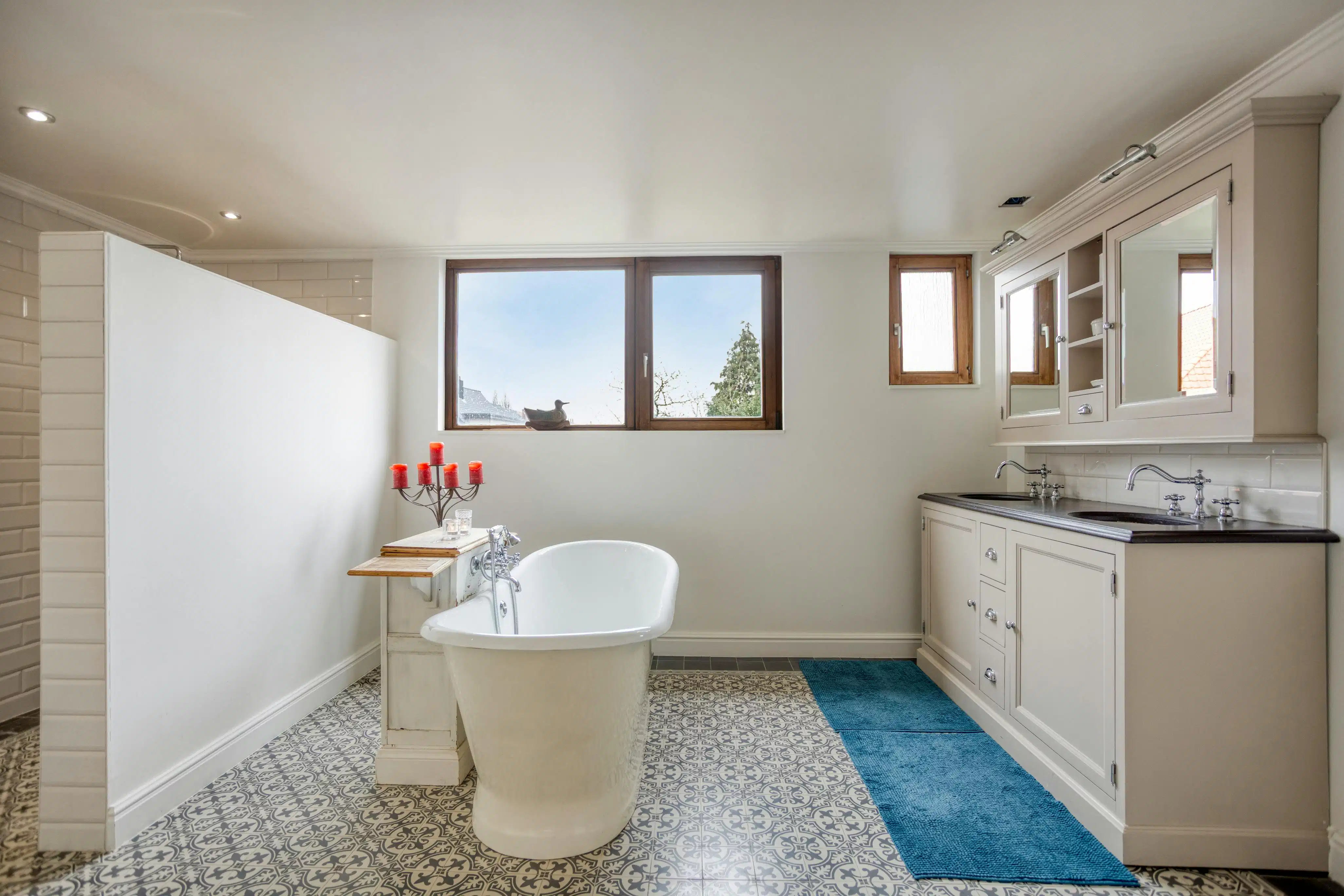 Karaktervolle woning met 6 slaapkamers te koop in Kontich foto 25