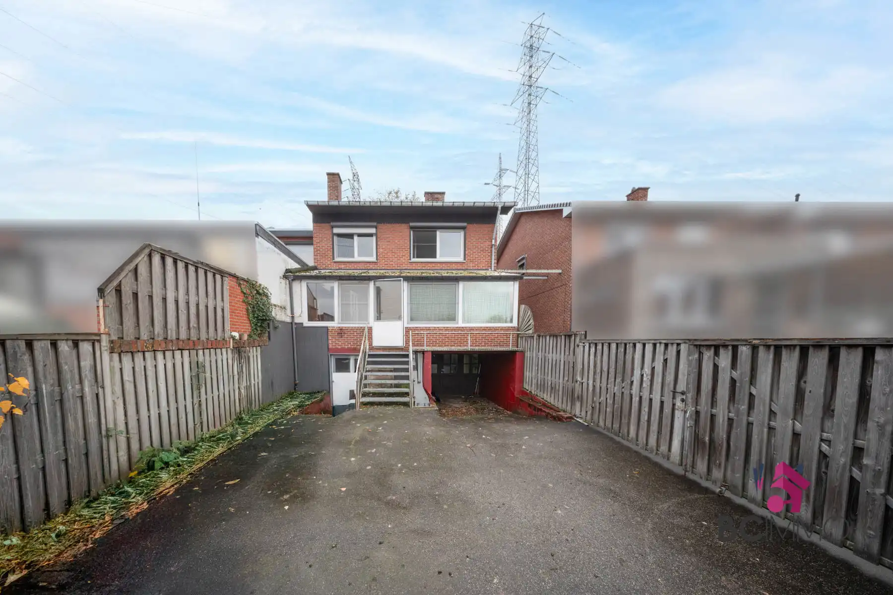 Ruime, tijdloze gezinswoning met 4 slaapkamers, grote tuin en garage en centraal gelegen in Genk foto 21