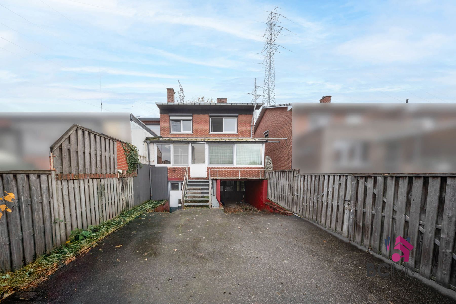 Ruime, tijdloze gezinswoning met 4 slaapkamers, grote tuin en garage en centraal gelegen in Genk foto 21