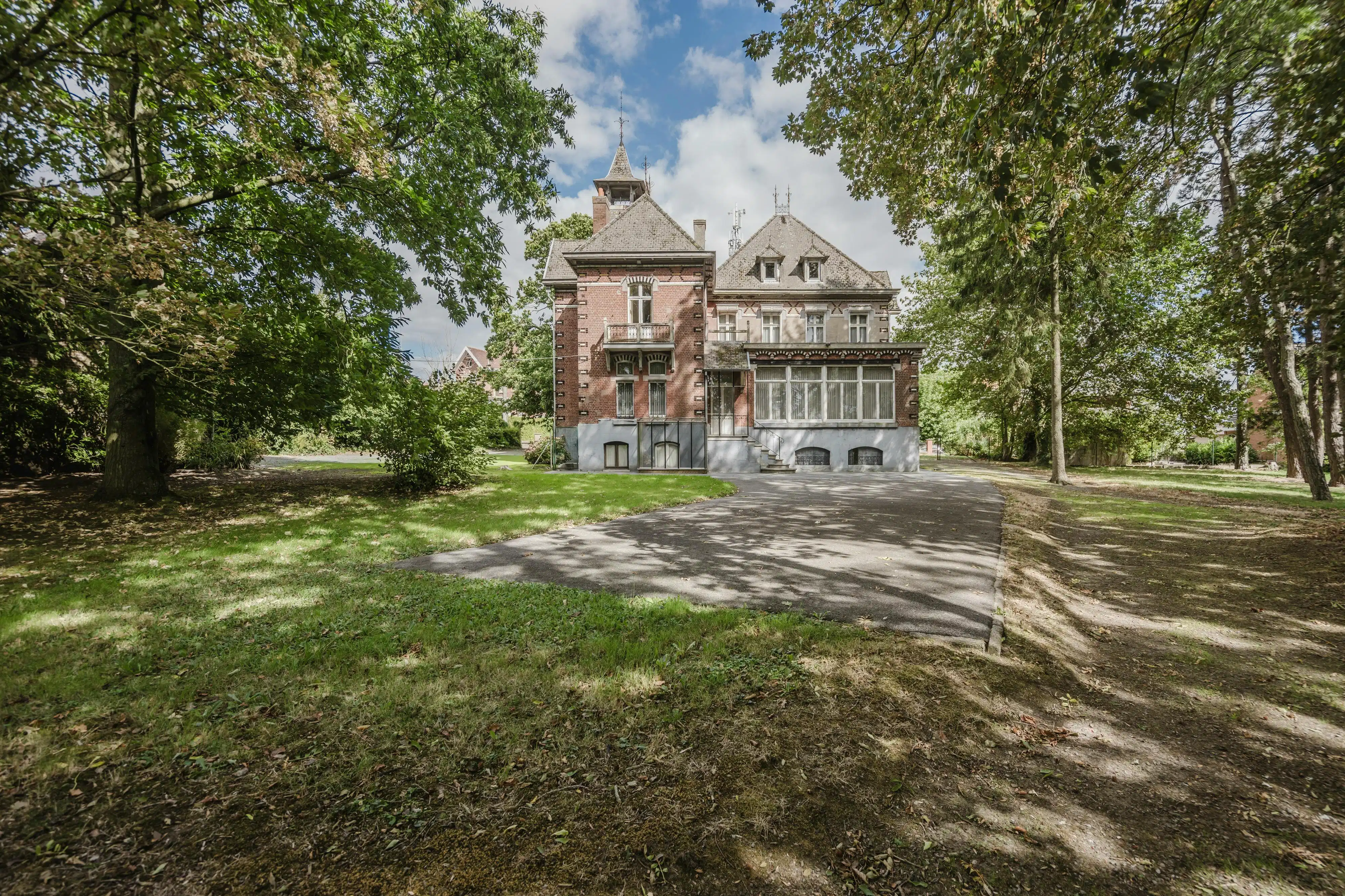Karaktervol landhuis te koop in Anzegem foto 5