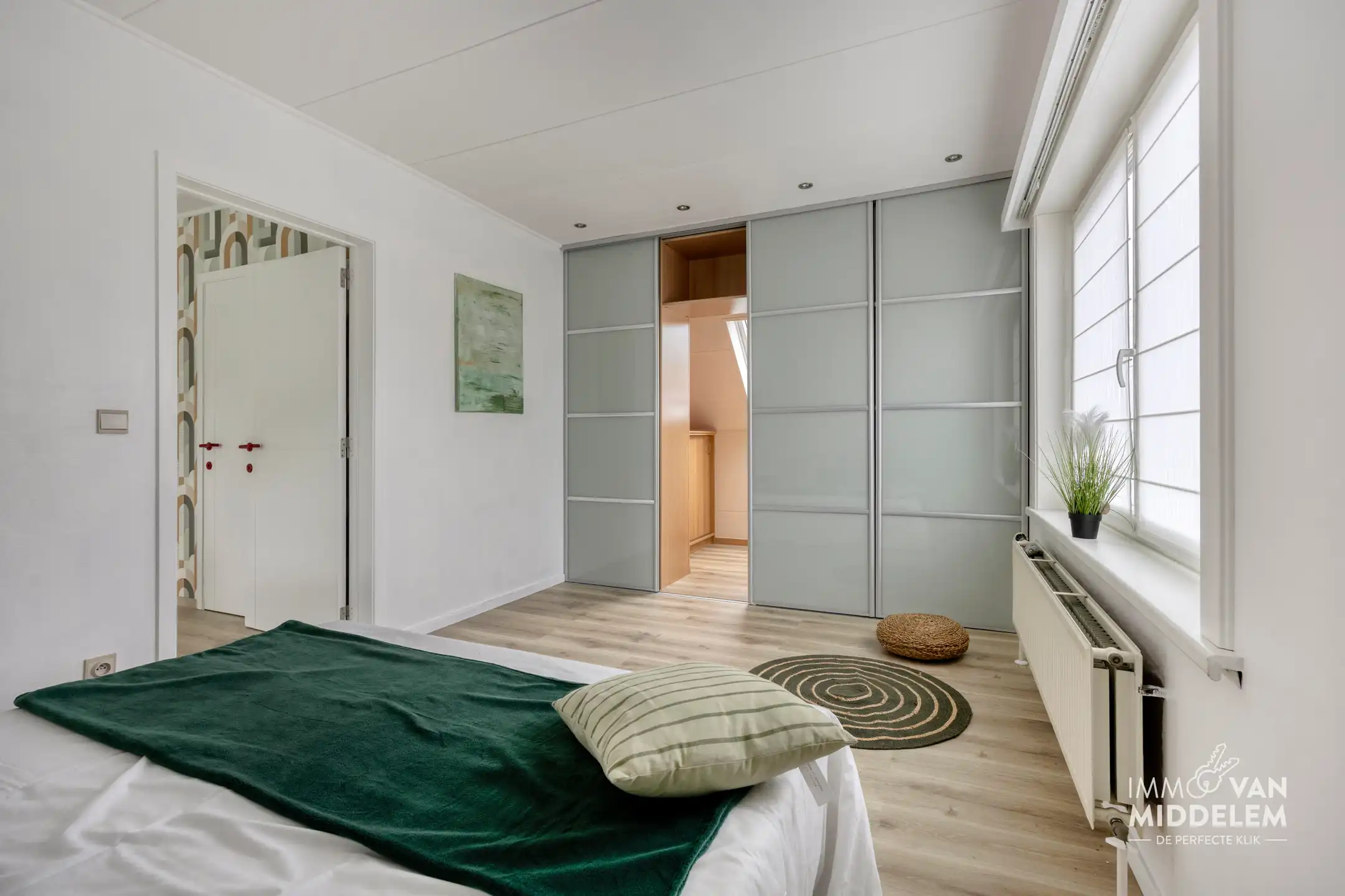 INSTAPKLARE VILLA MET 4 KAMERS EN BUREAU OP +/- 4a82ca foto 14