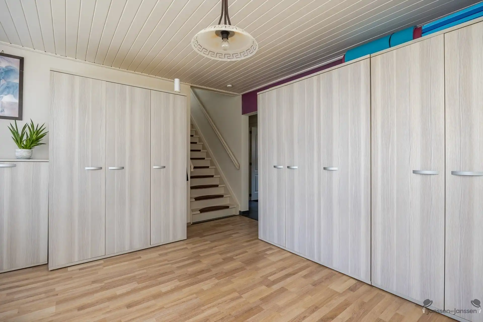 Ruime woning met 3 (mog. 4) slaapkamers, tuin en garage in Brasschaat foto 10