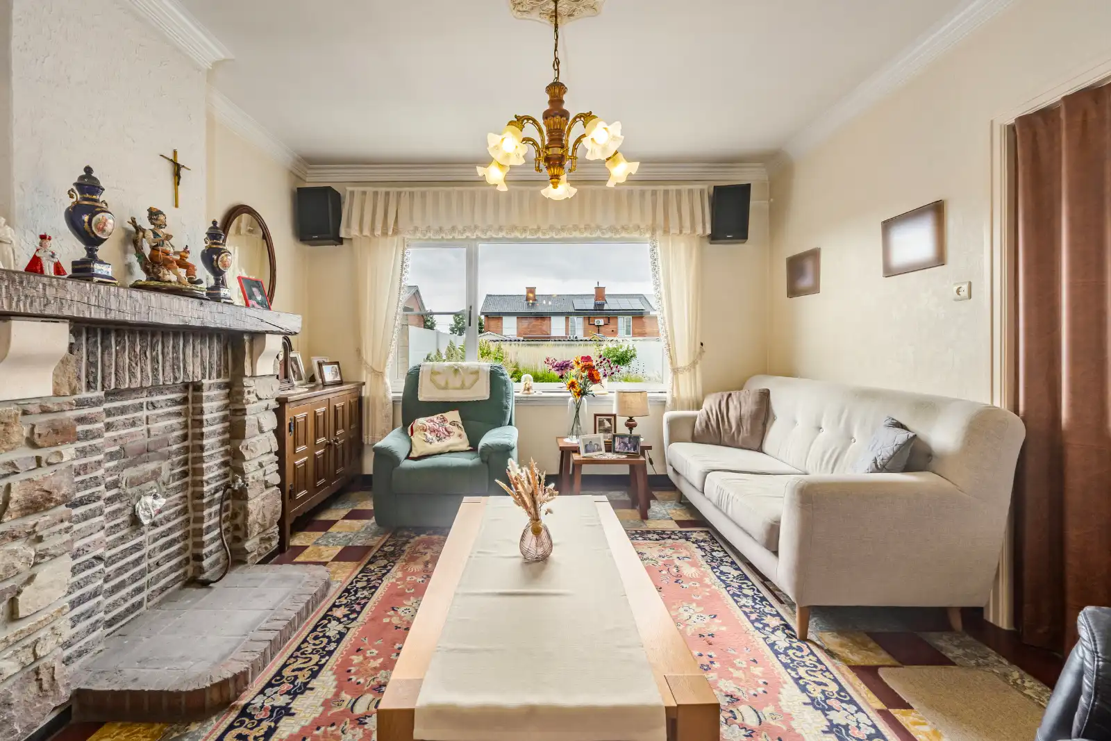 Woning met veel mogelijkheden op rustige locatie foto 5