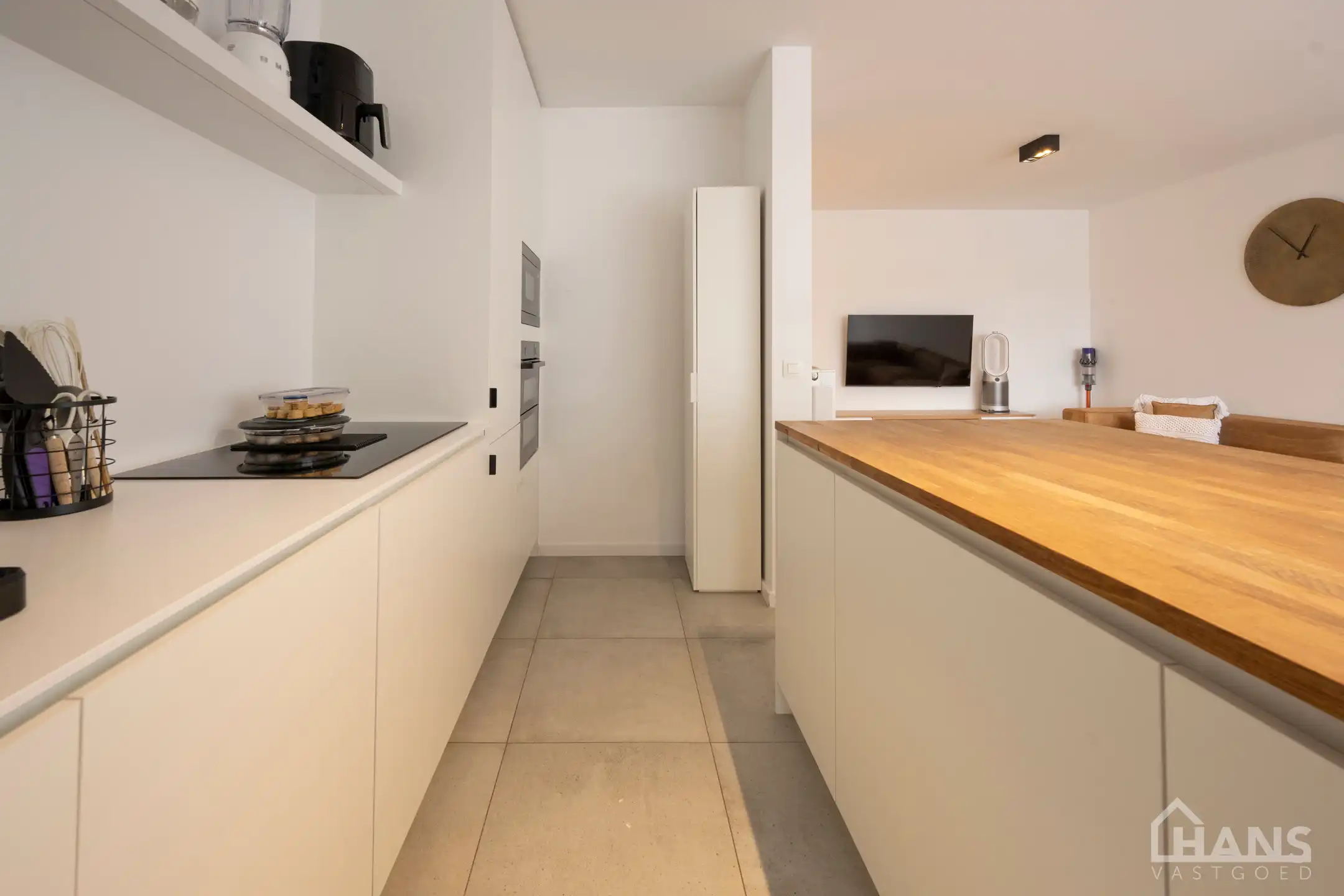 Gerenoveerd appartement. foto 6