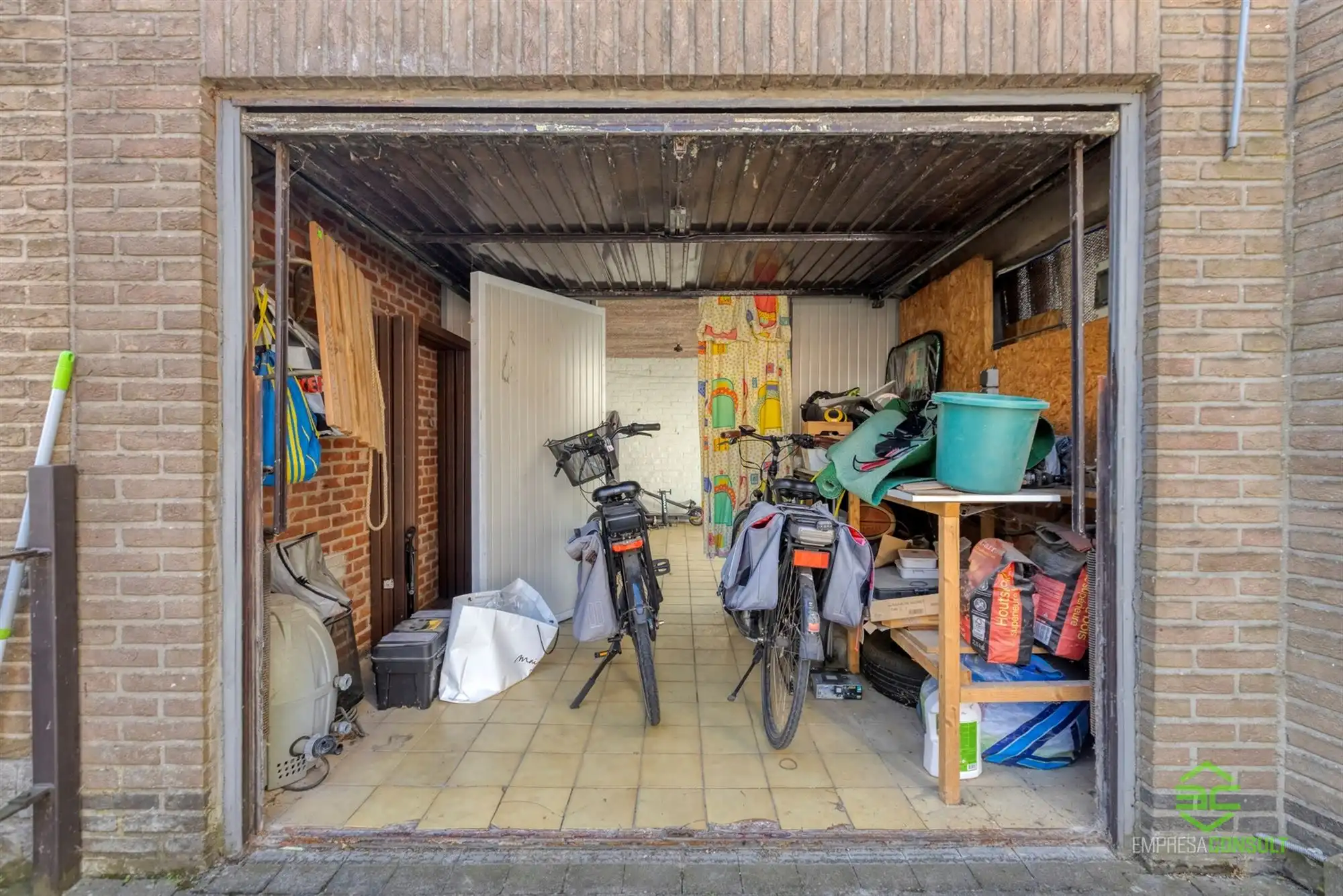 Instapklare gezinswoning met 3/4 slpk in Kuringen! foto 28