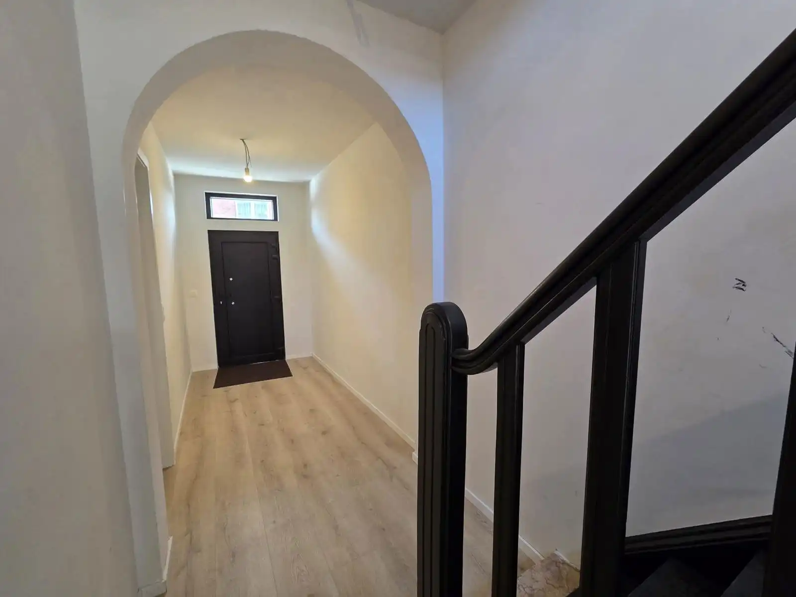 Kloeke en heel ruime instapklare woning! foto 17
