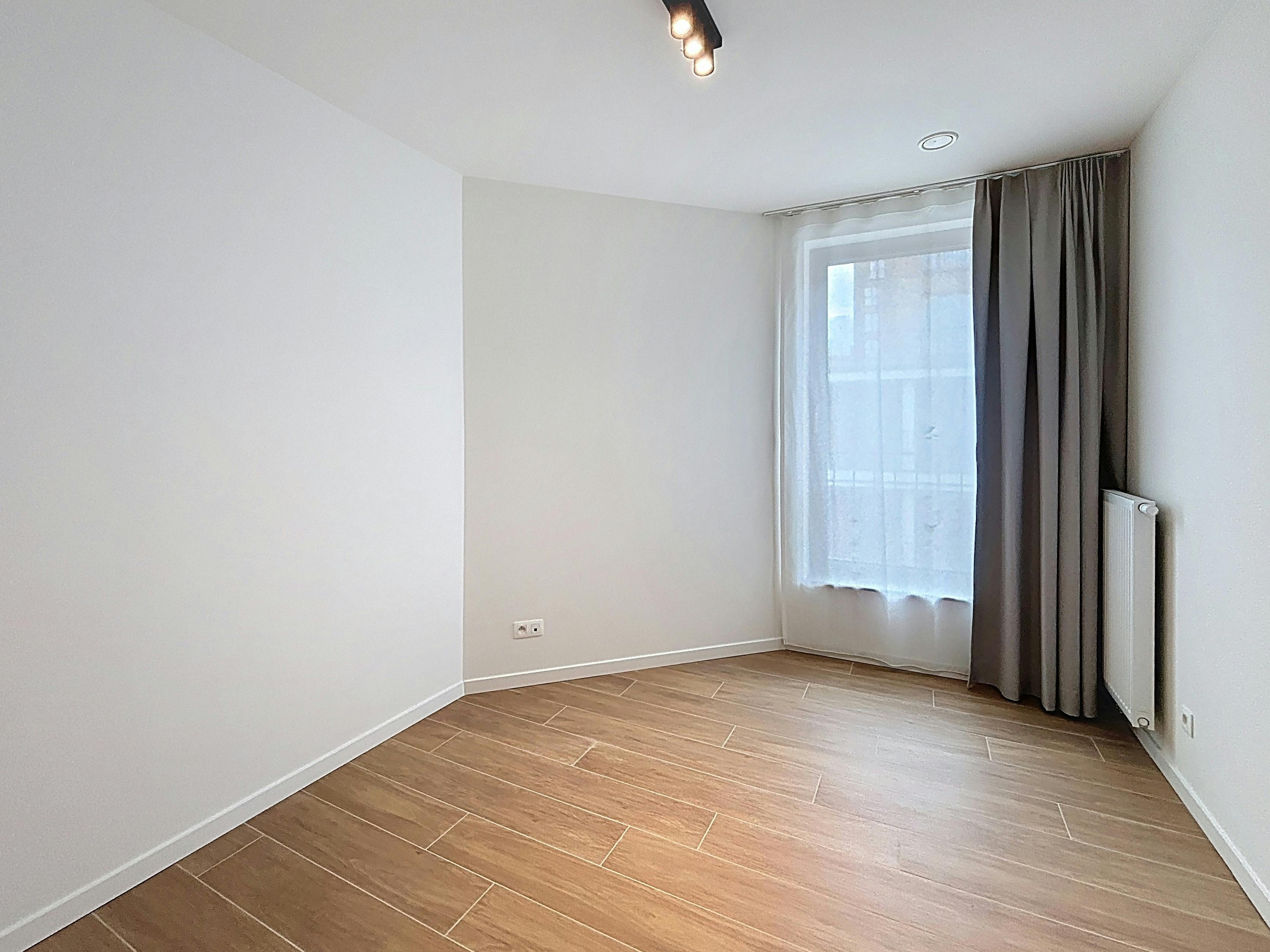 Prachtig 2 kamer appartement te huur in de PACIFIC  foto 11